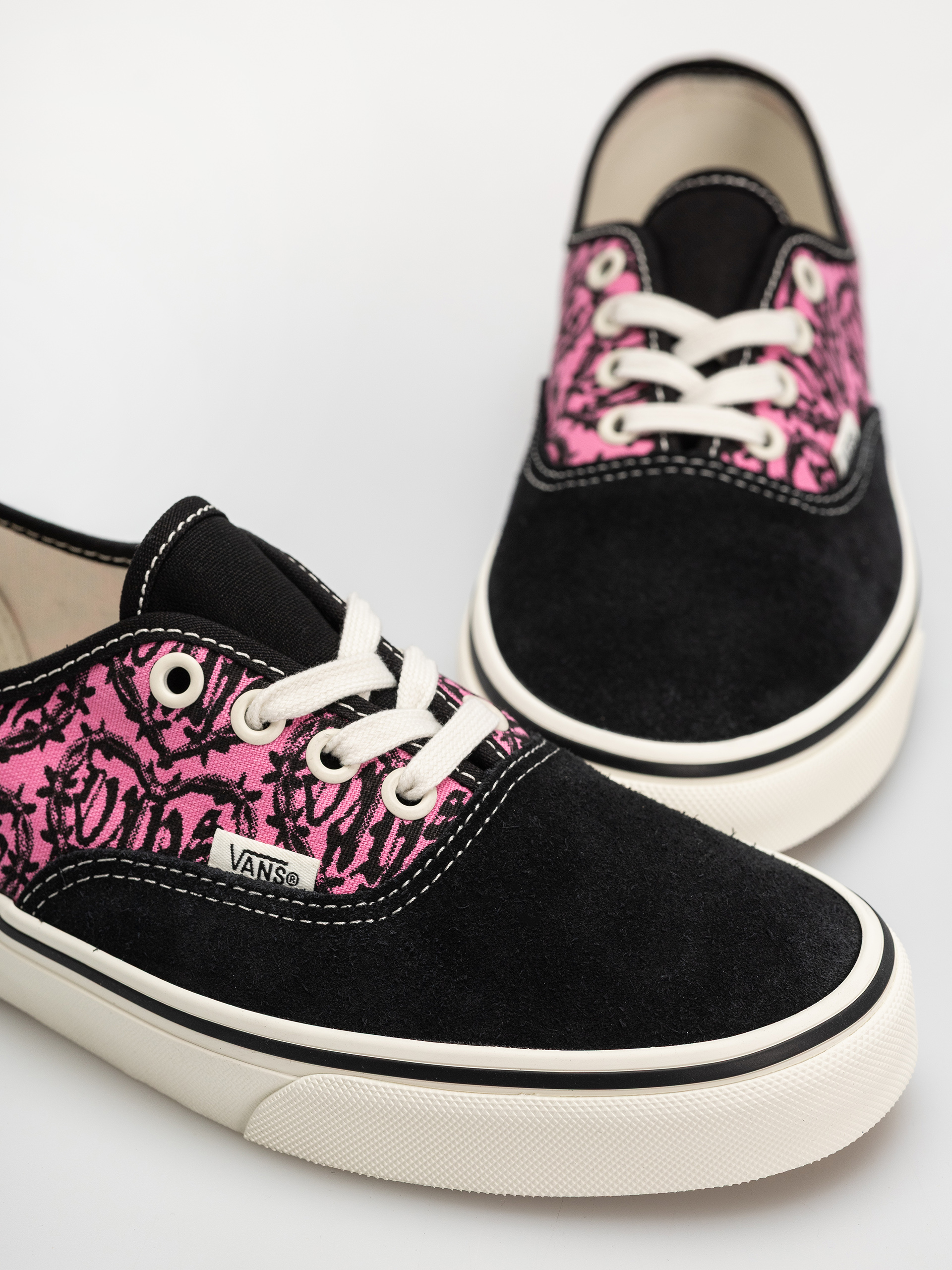 Topánky Vans Authentic (black/pink)