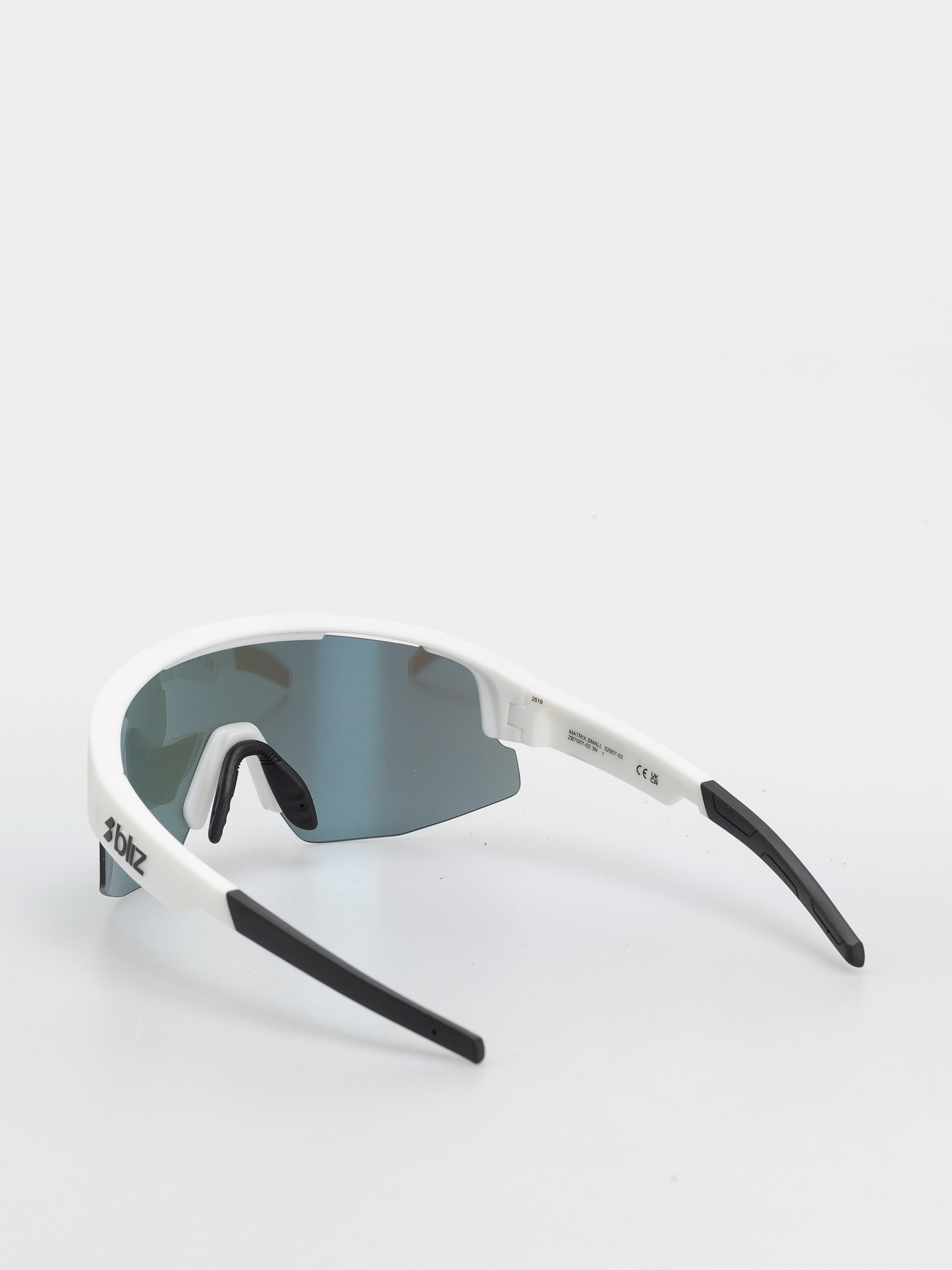 Slnečné okuliare Bliz Matrix Small (matt white/smoke w blue multi)