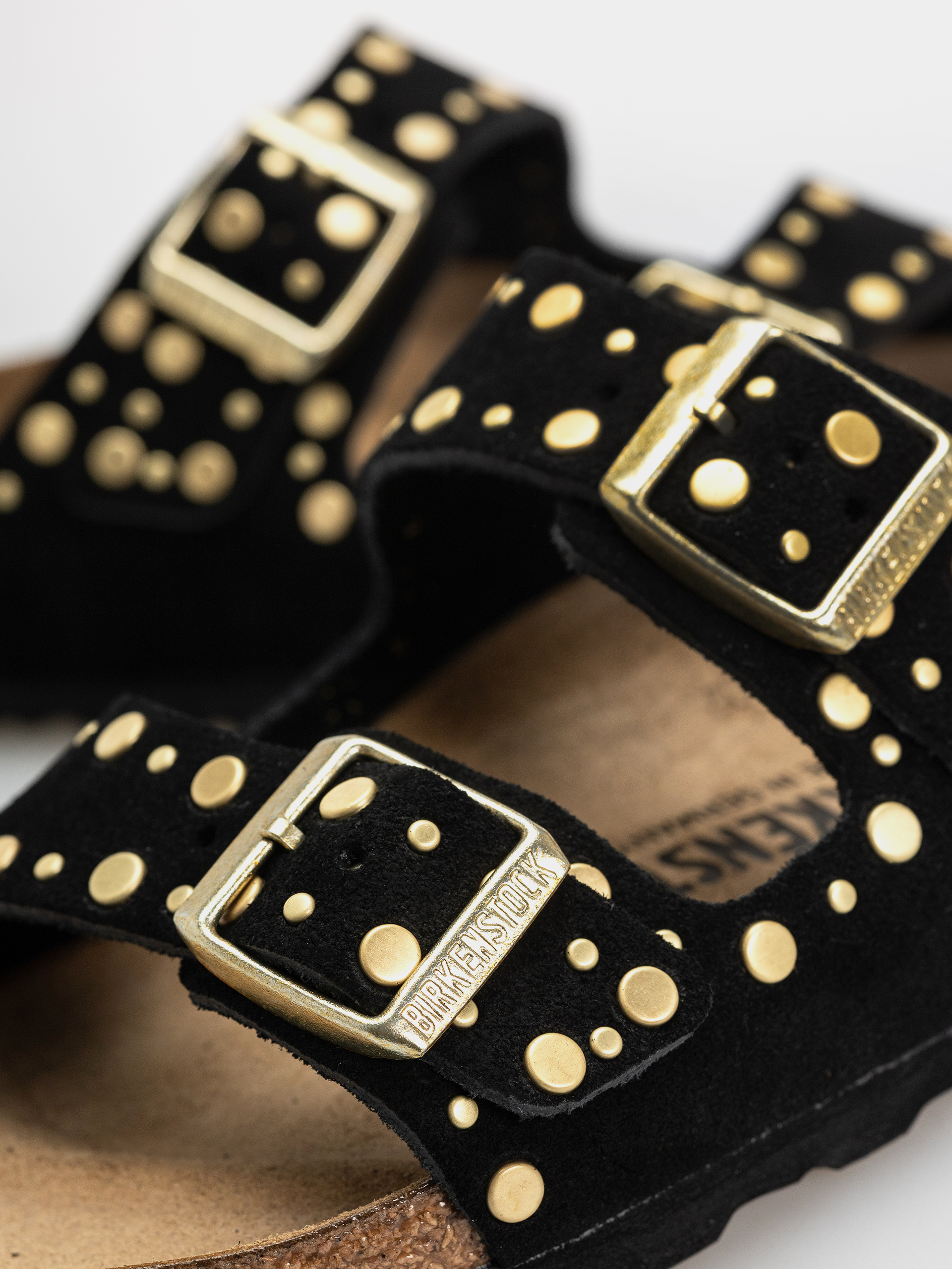 Šľapky Birkenstock Arizona Rivets Suede Leather Narrow Wmn (black)
