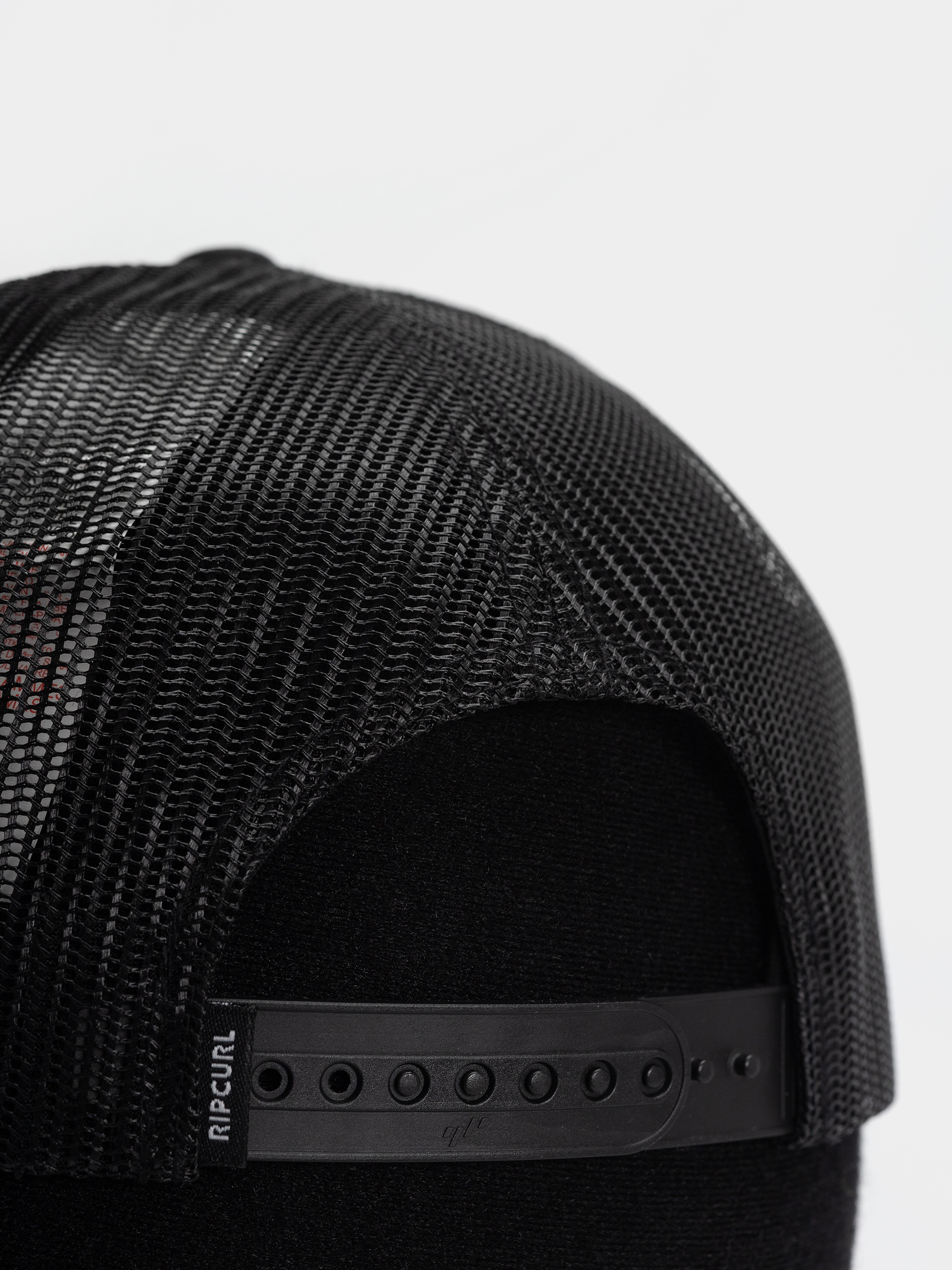 Šiltovka Rip Curl Wetsuit Icon Trucker (black/white)