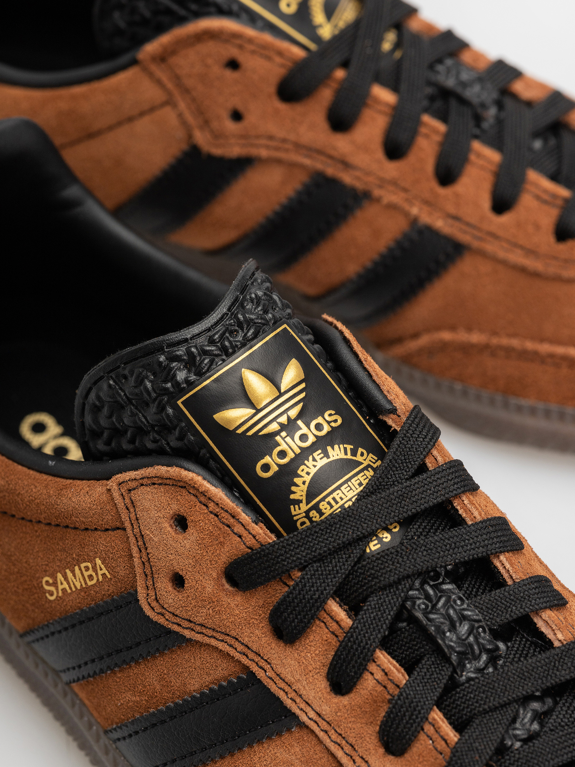 Topánky adidas Samba Adv (cblack/gum5)
