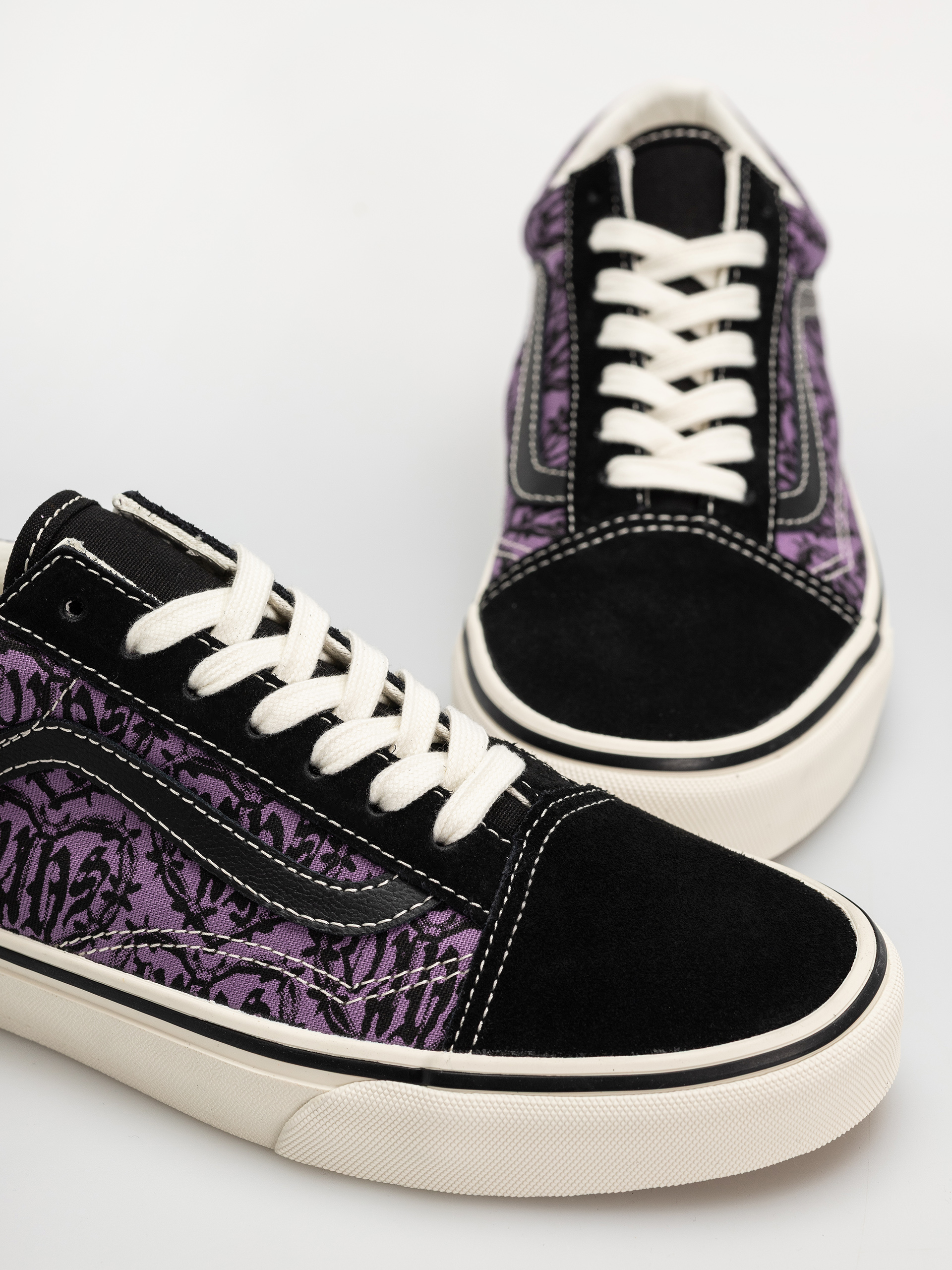 Topánky Vans Old Skool (black/purple)