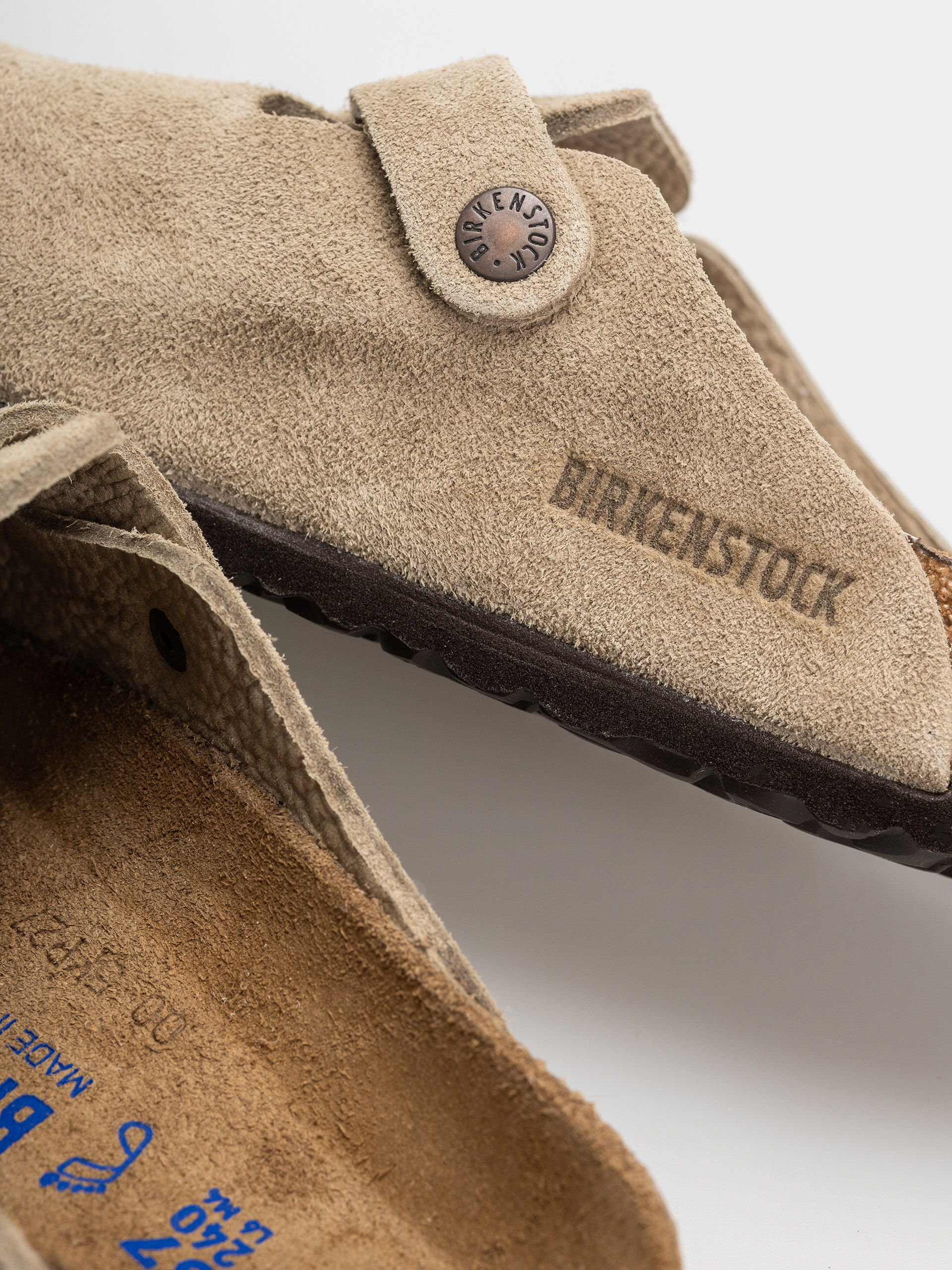 Šľapky Birkenstock Boston Soft Footbed Suede Leather Regular (taupe)