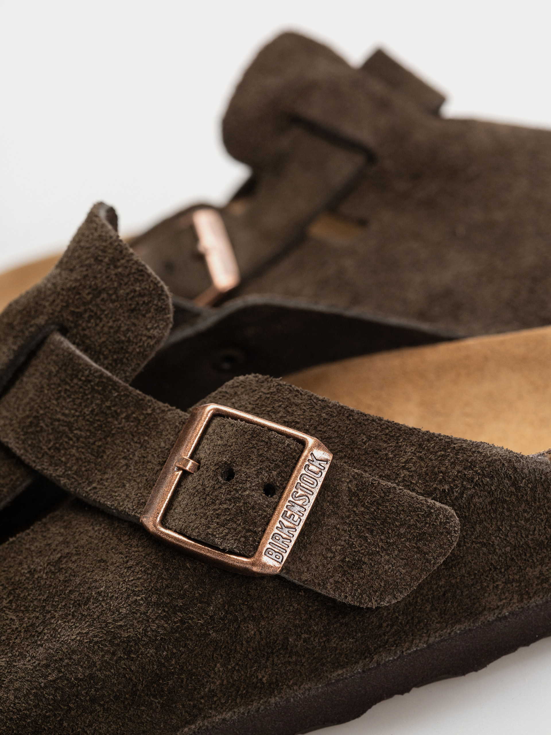 Šľapky Birkenstock Boston Suede Leather Narrow (mocca)