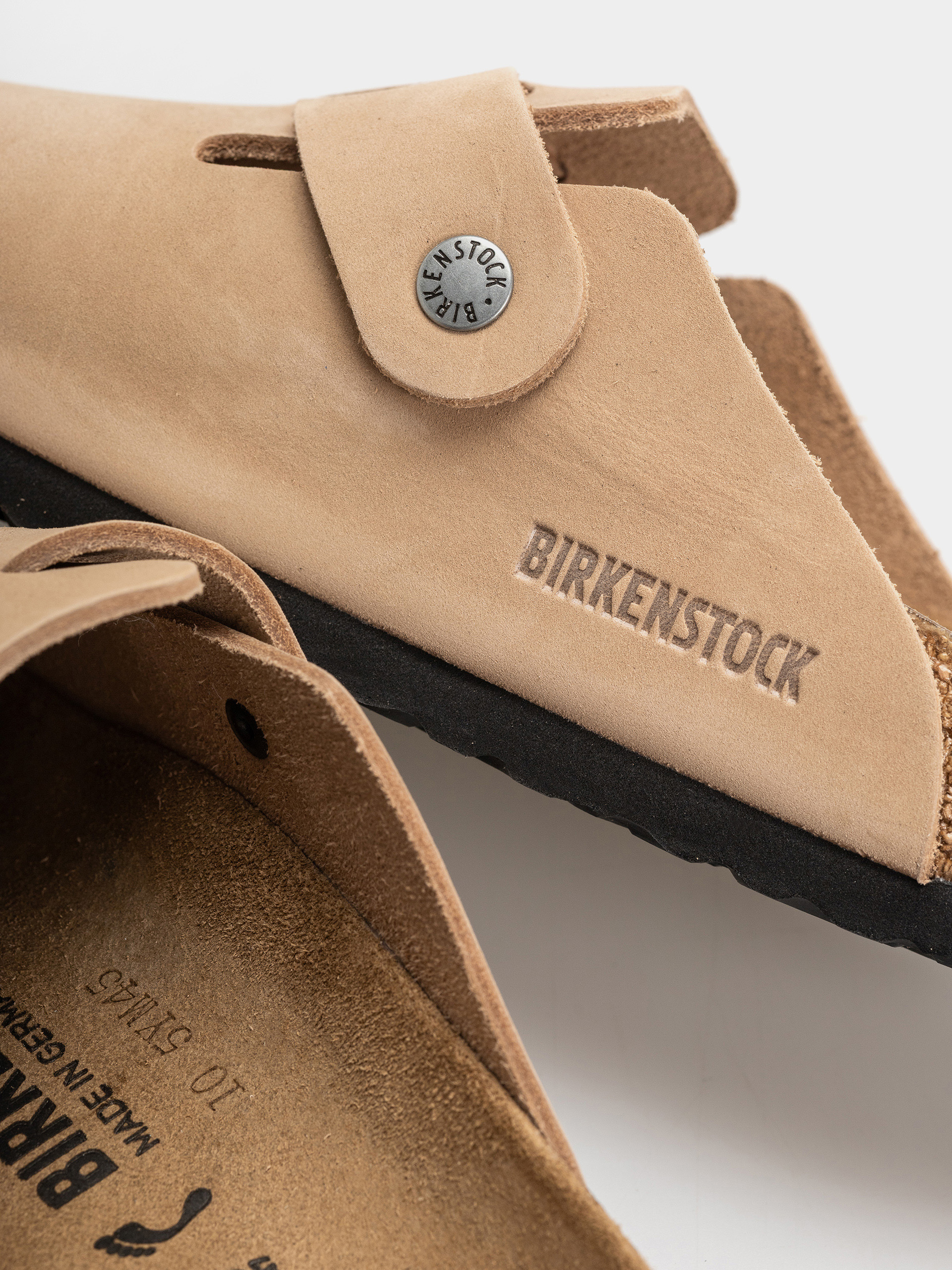 Šľapky Birkenstock Boston Wire Buckle Nubuck Leather Narrow (sandcastle)