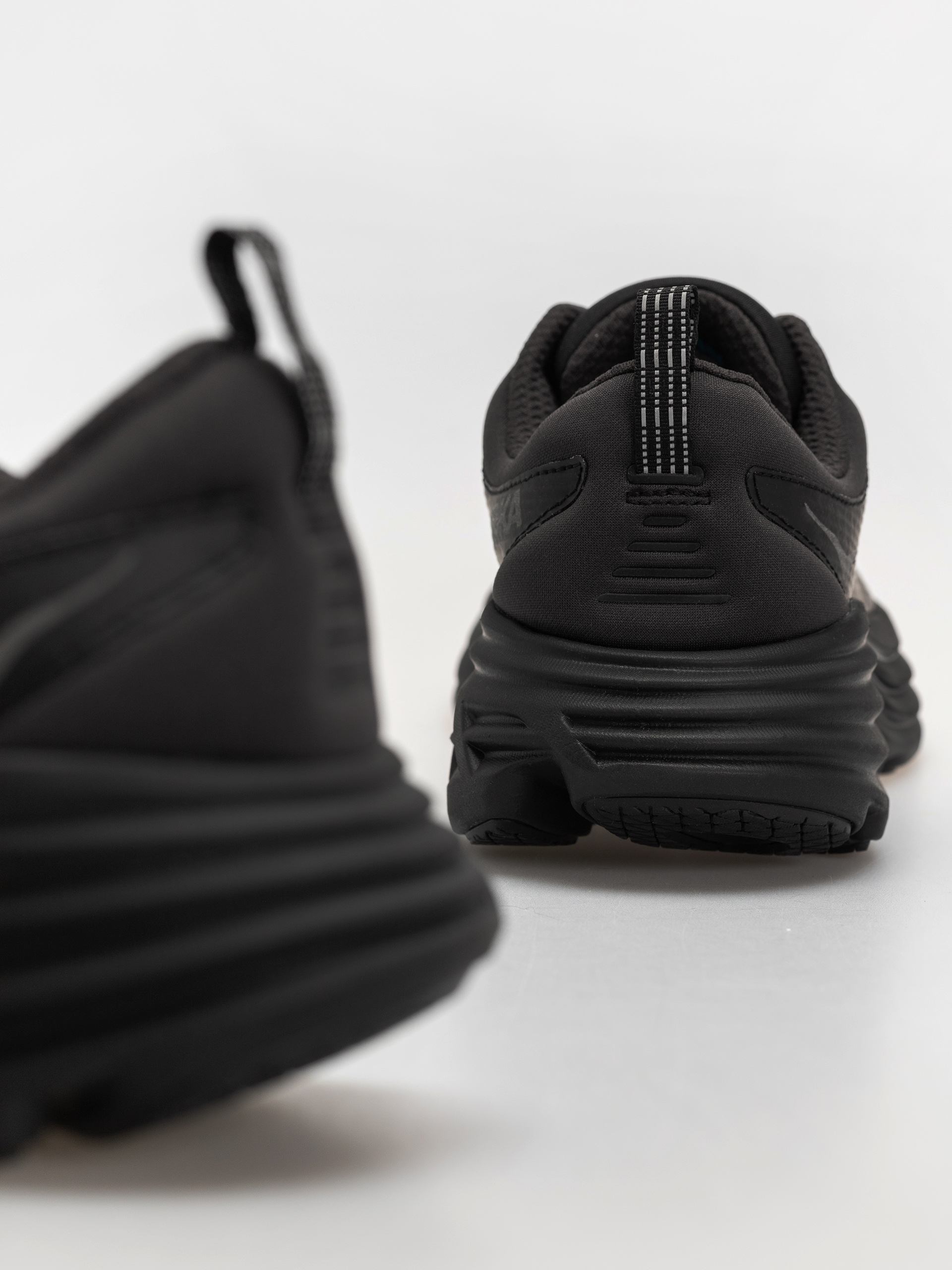 Topánky Hoka Bondi 8 TS Caged (black/black)