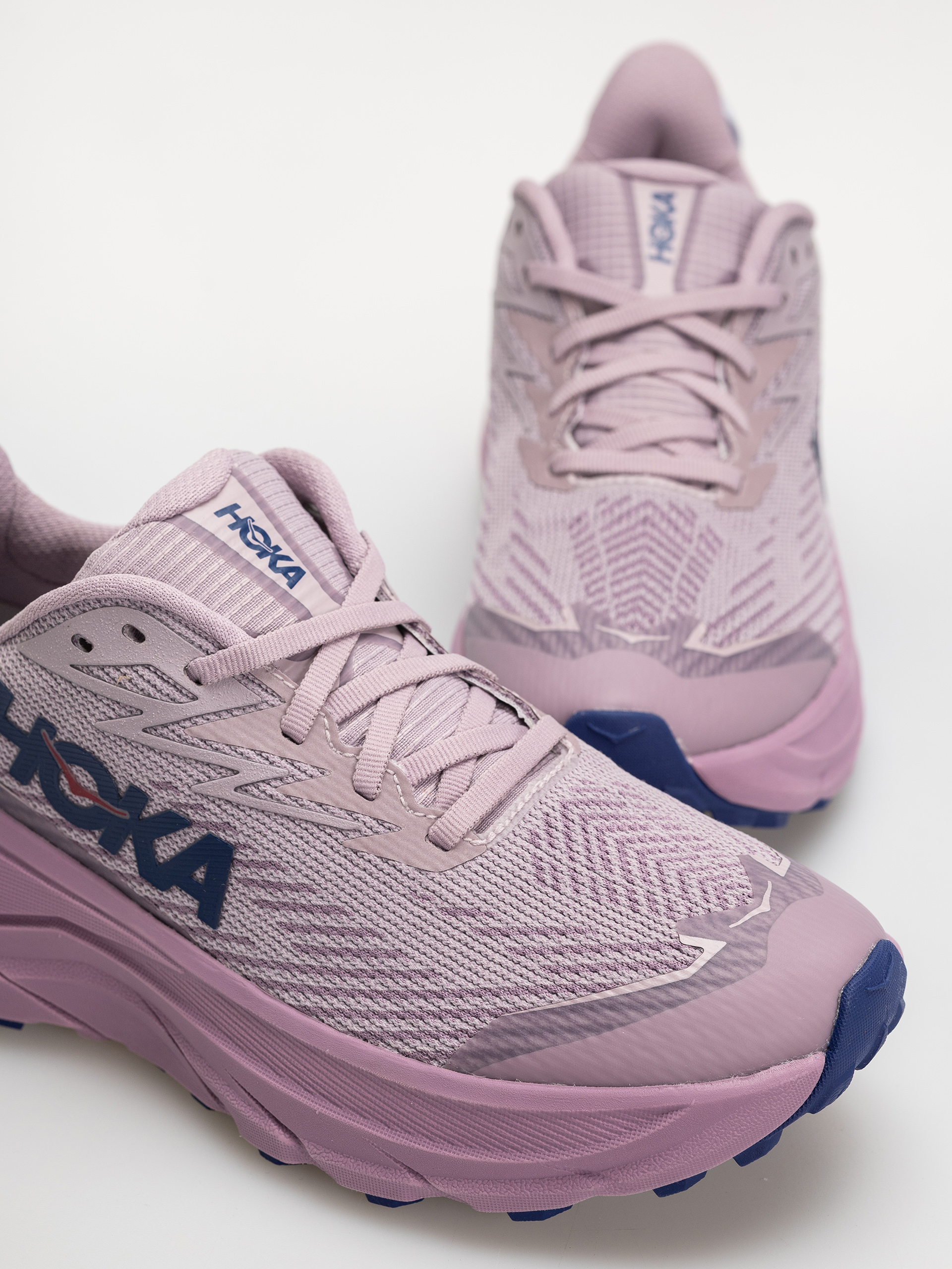 Topánky Hoka Challenger 8 GTX Wmn (fragrant lilac/berry mauve)