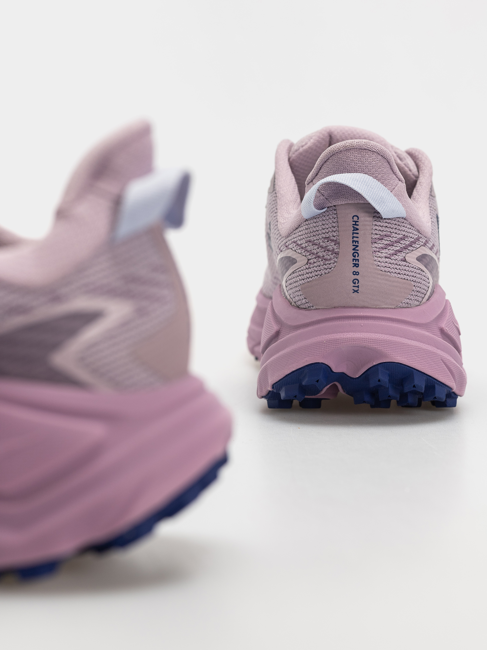 Topánky Hoka Challenger 8 GTX Wmn (fragrant lilac/berry mauve)