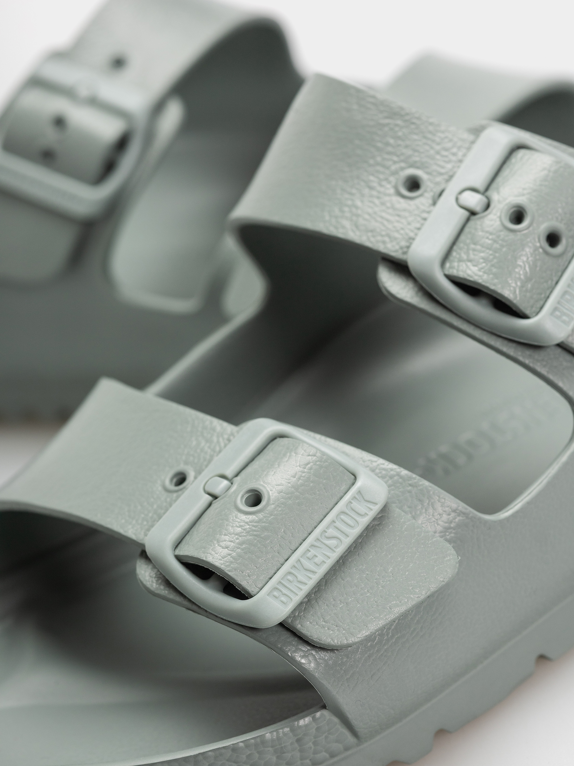 Šľapky Birkenstock Arizona Essentials EVA Regular (pure sage)