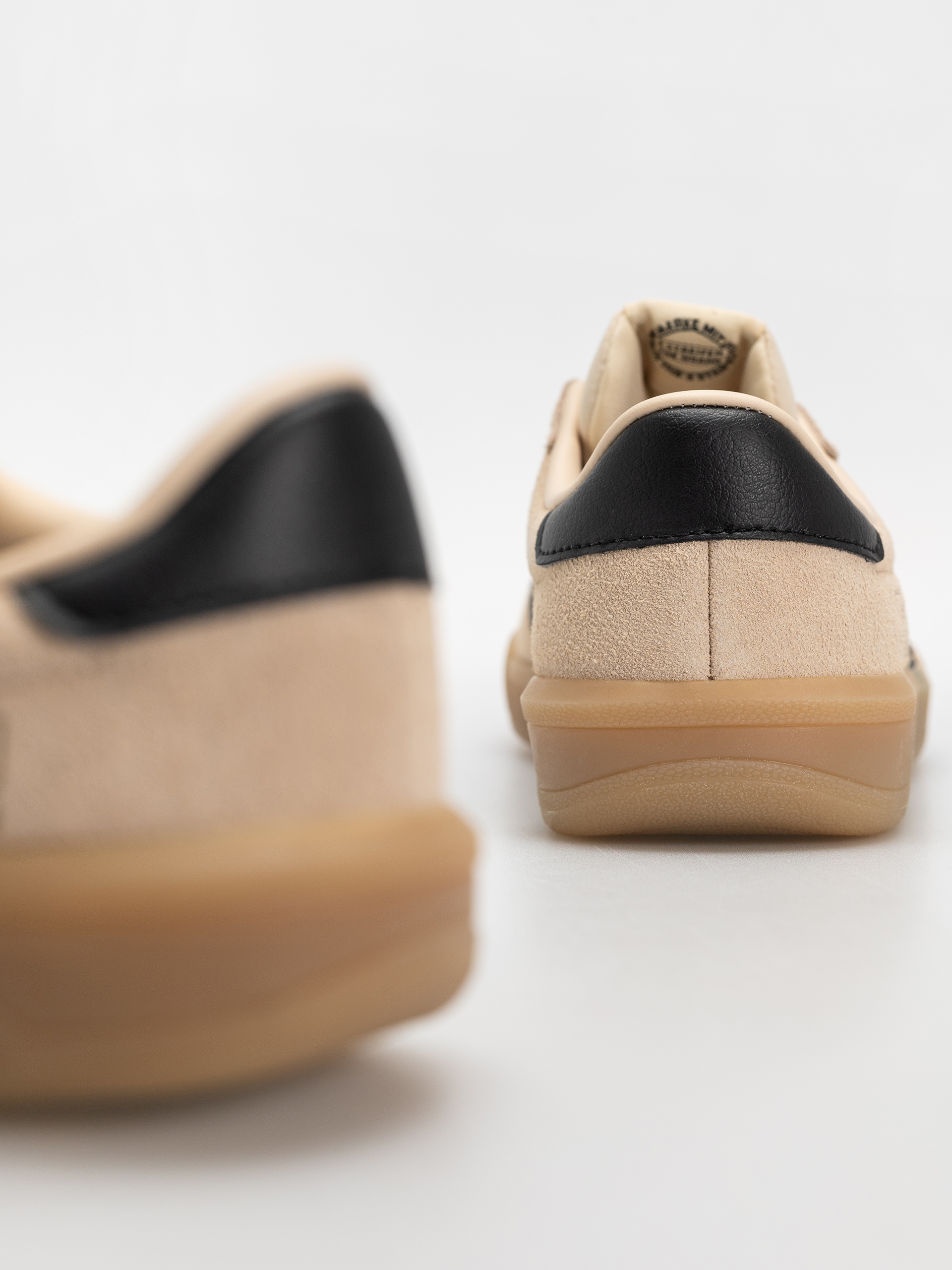 Topánky adidas Glenburn (sanstr/cblack/gum4)