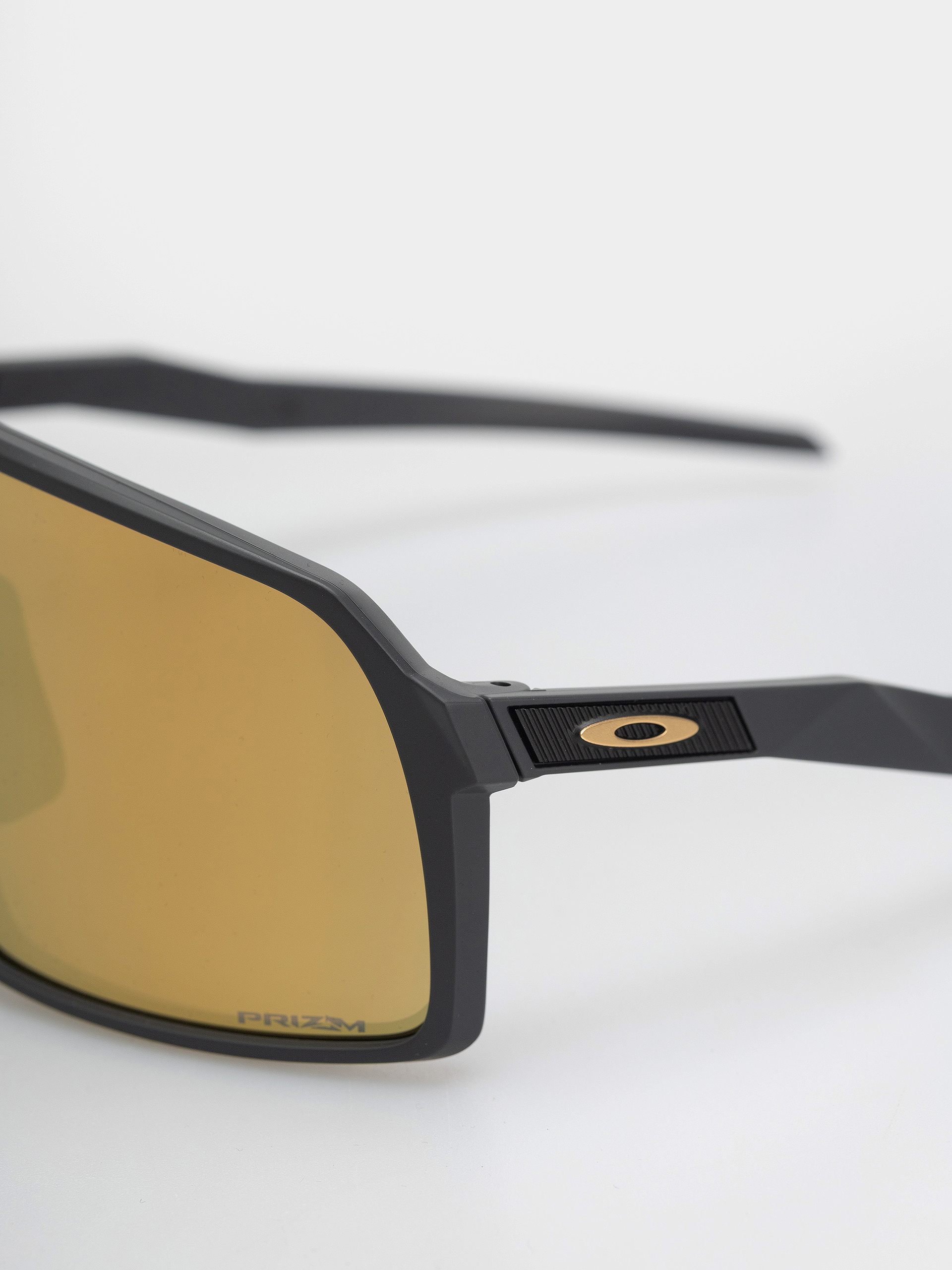 Slnečné okuliare Oakley Sutro (matte carbon/prizm 24k)