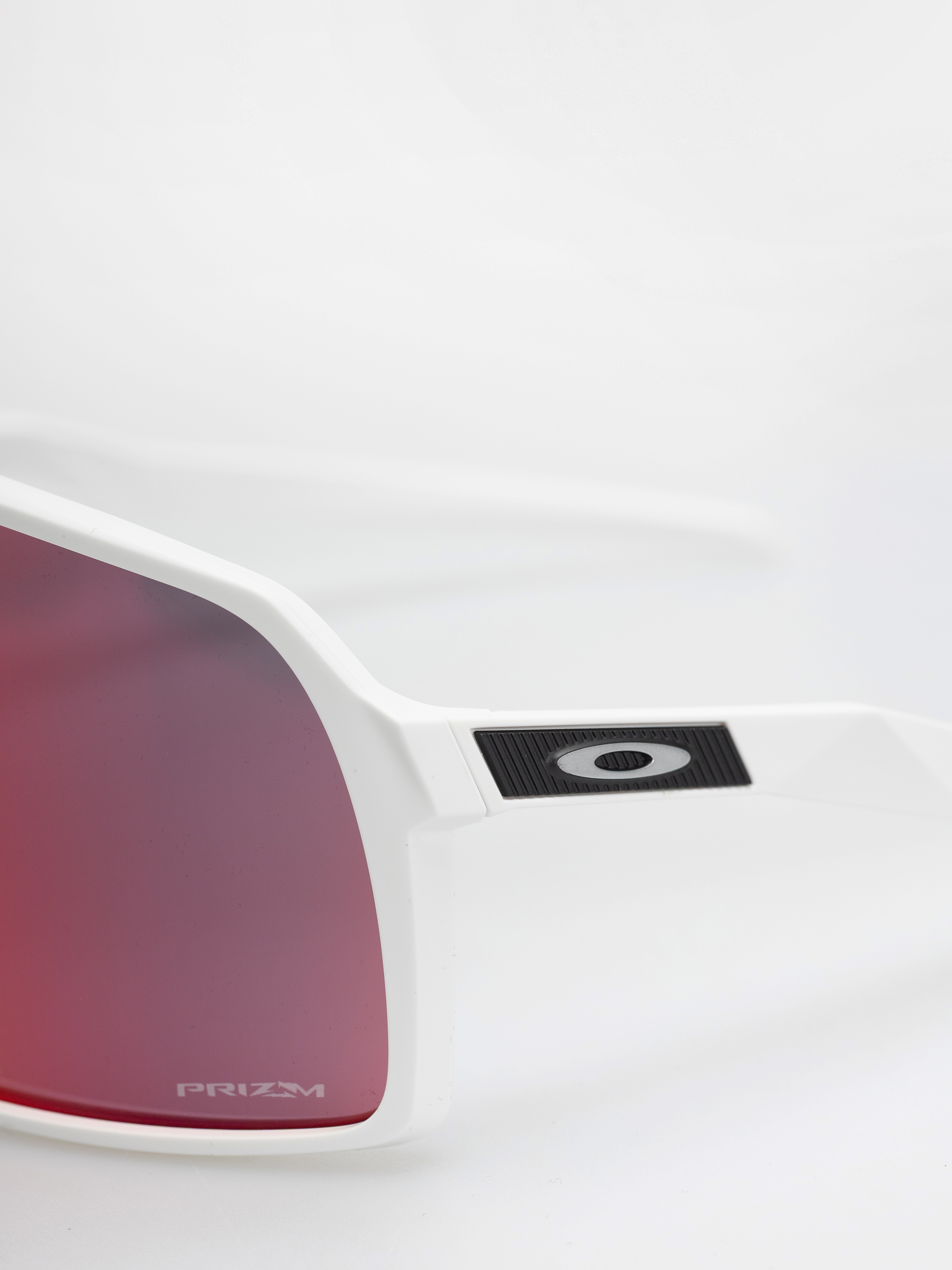Slnečné okuliare Oakley Sutro (matte white/prizm road)