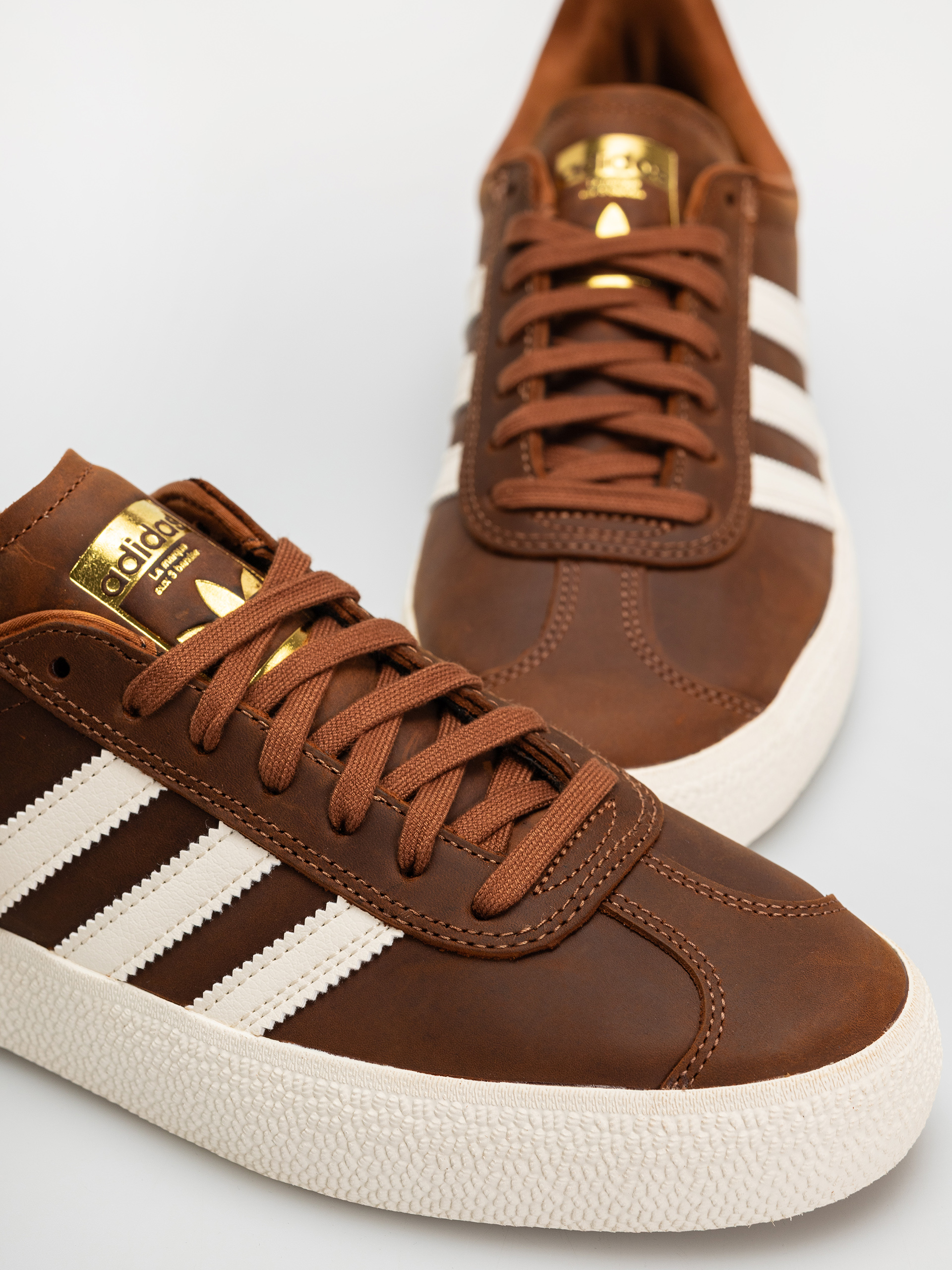 Topánky adidas Gazelle Adv (cwhite/owhite)