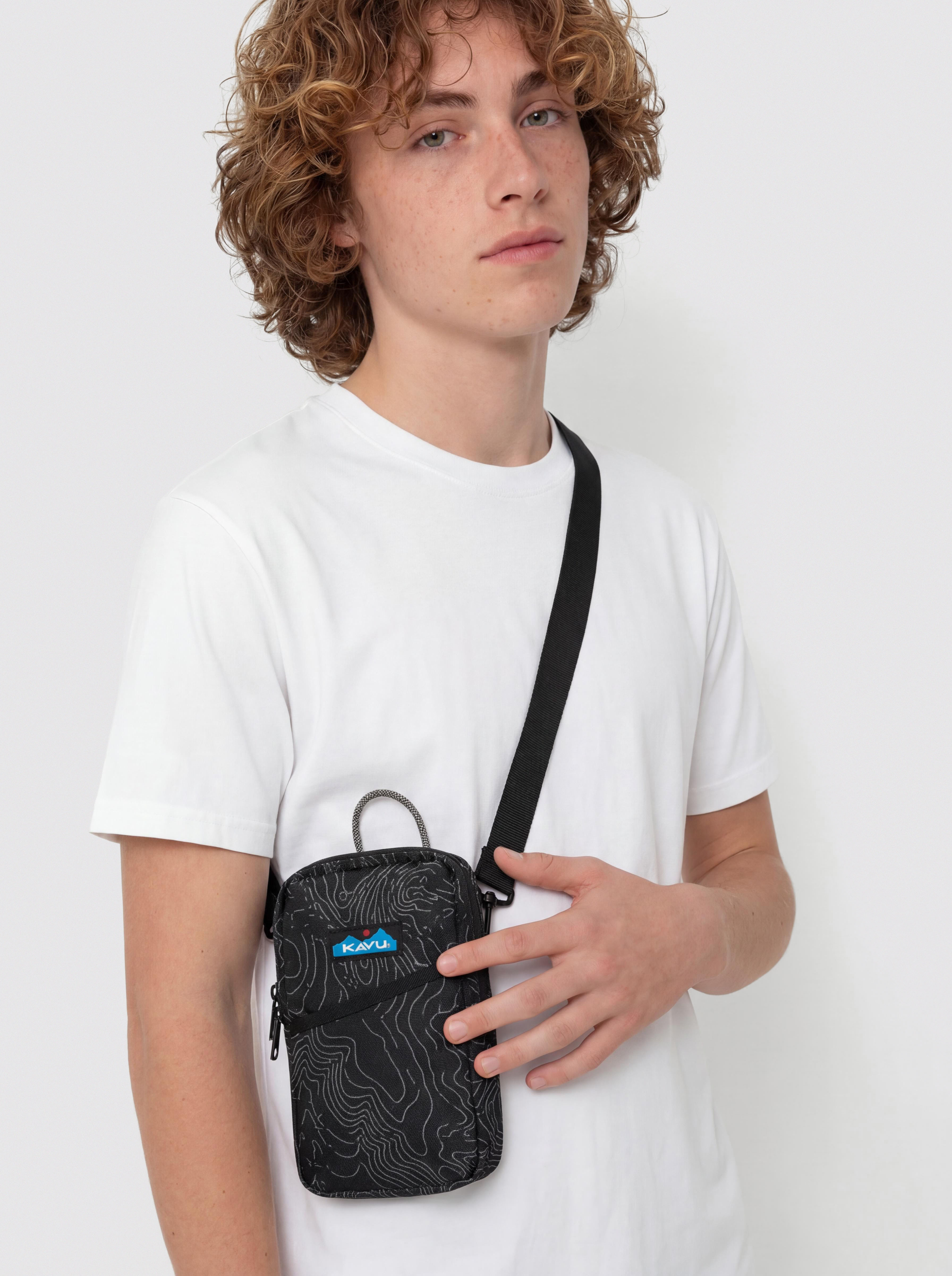Peňaženka Kavu Essential Case (black topo)