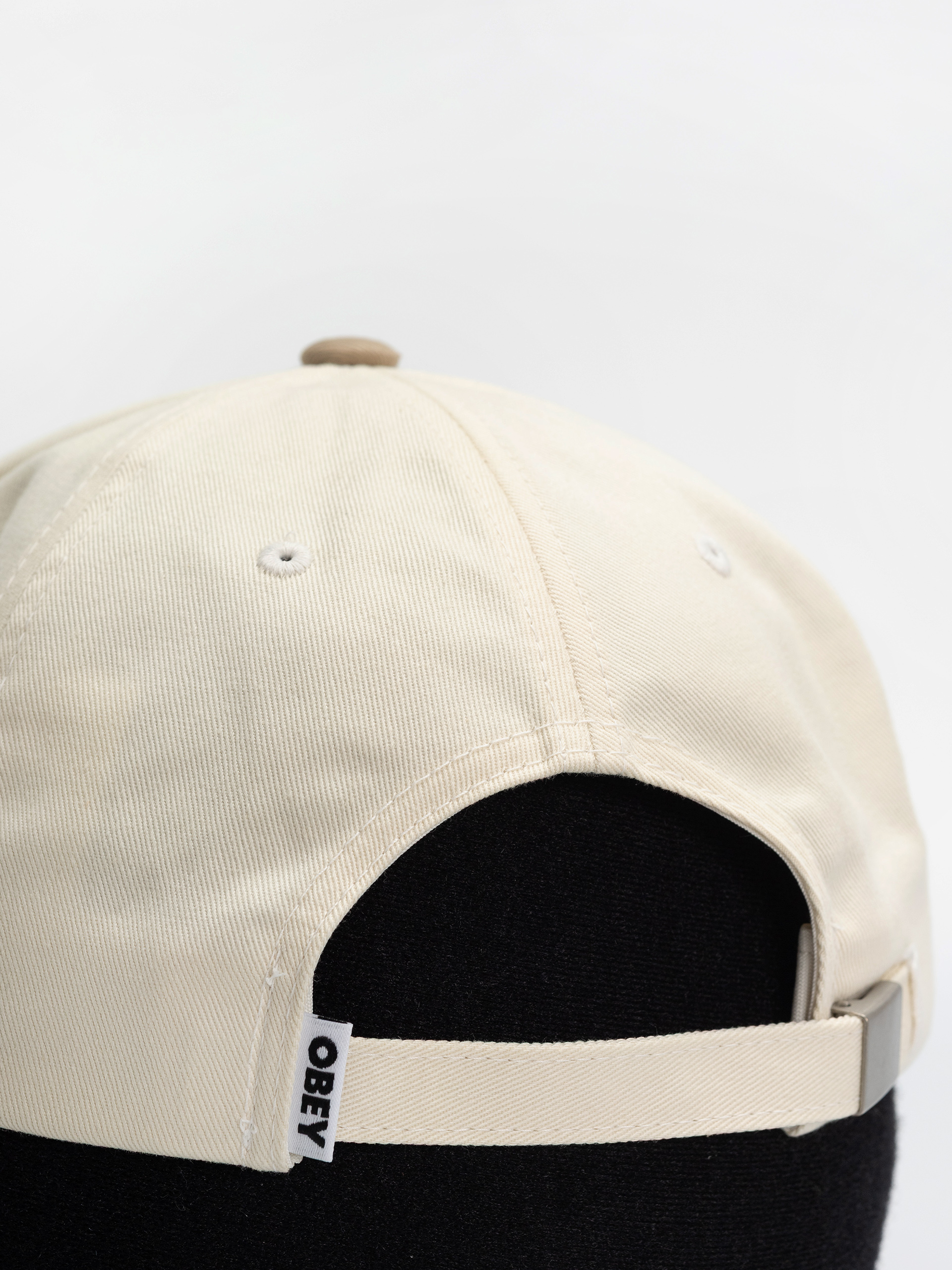 Šiltovka OBEY Design Studios 5 Panel (pale khaki multi)