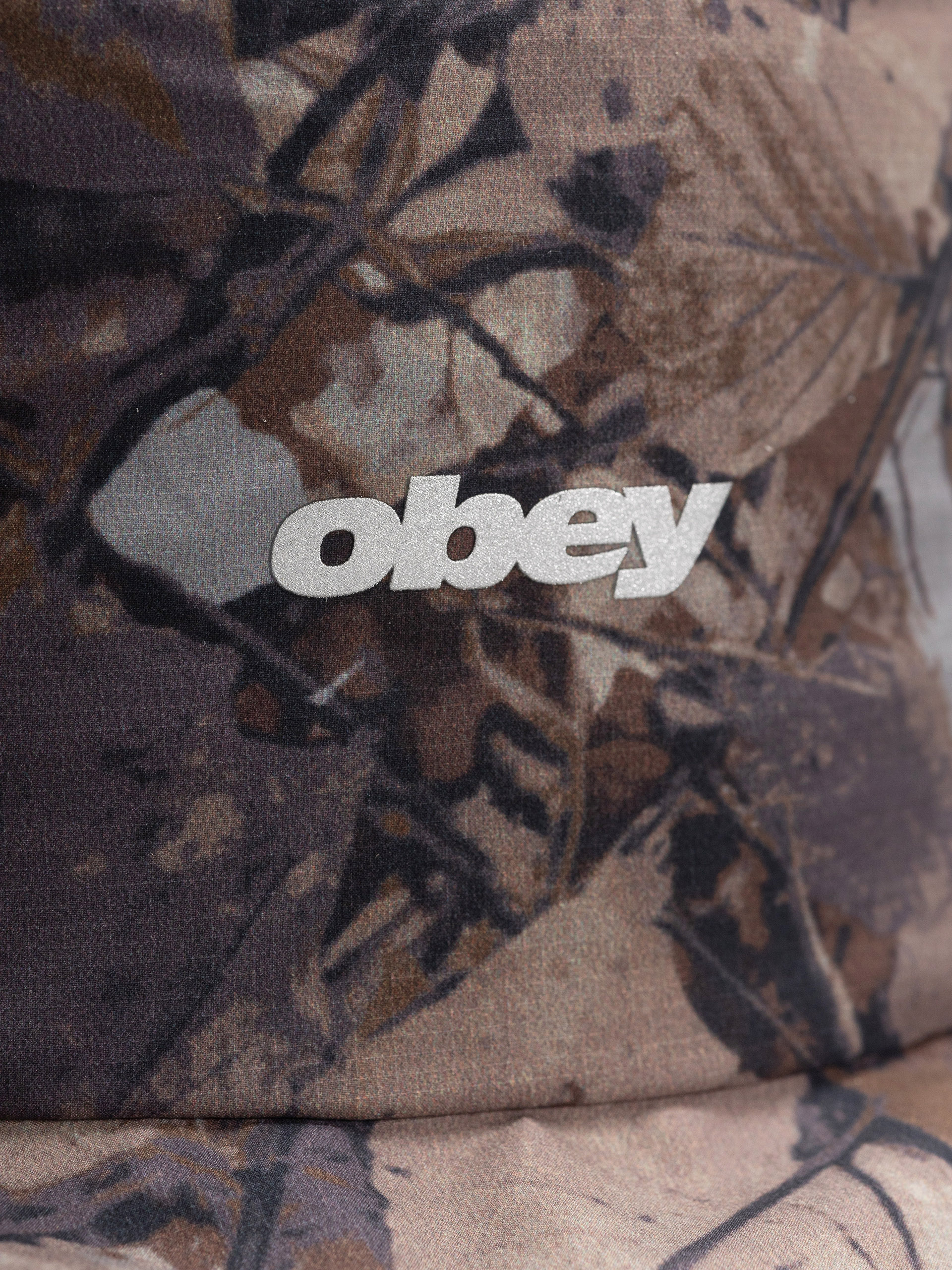 Klobúk OBEY Sobo Trail Bucket (fence camo multi)