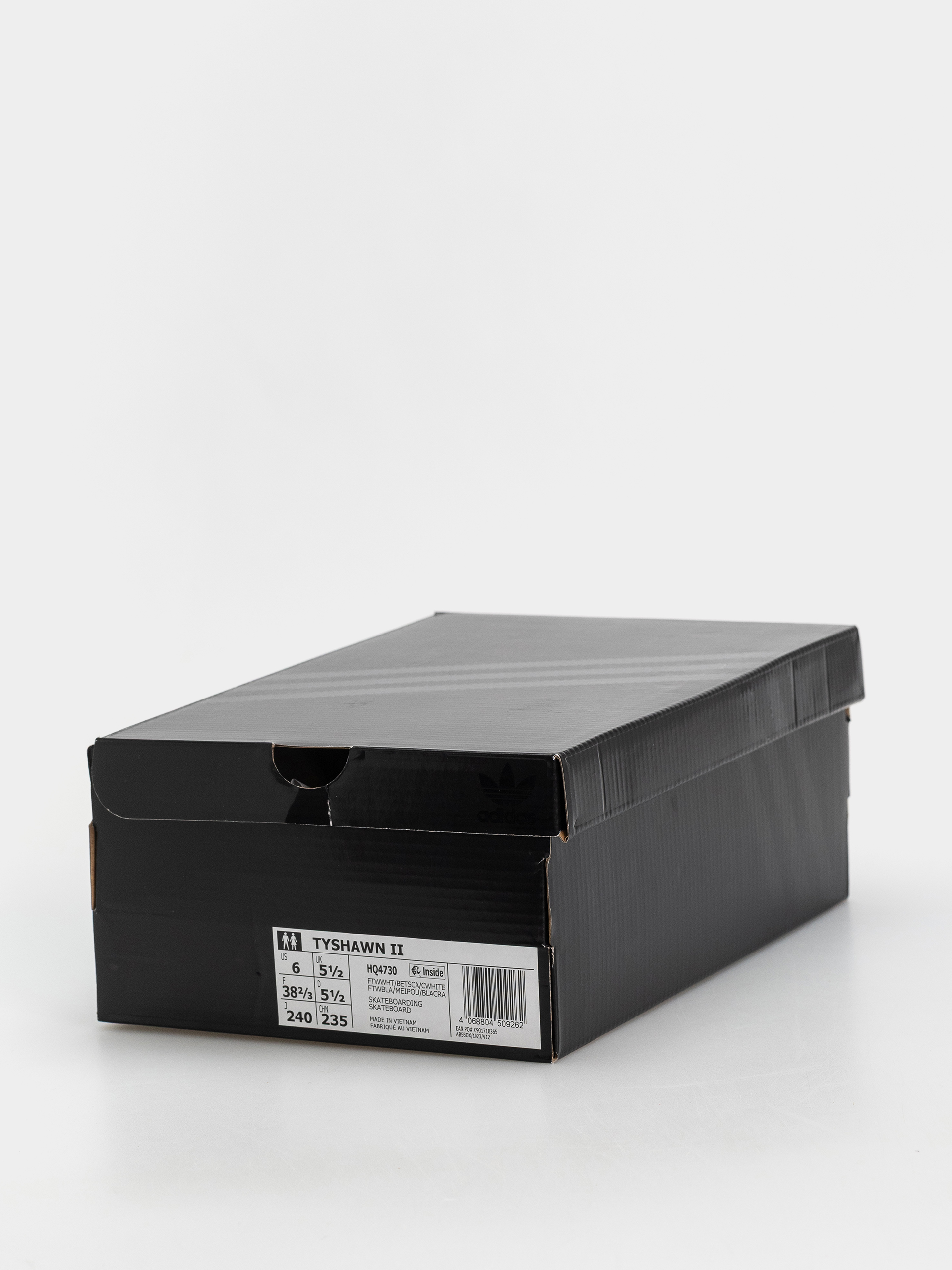 Topánky adidas Tyshawn II (ftwwht/betsca/cwhite)