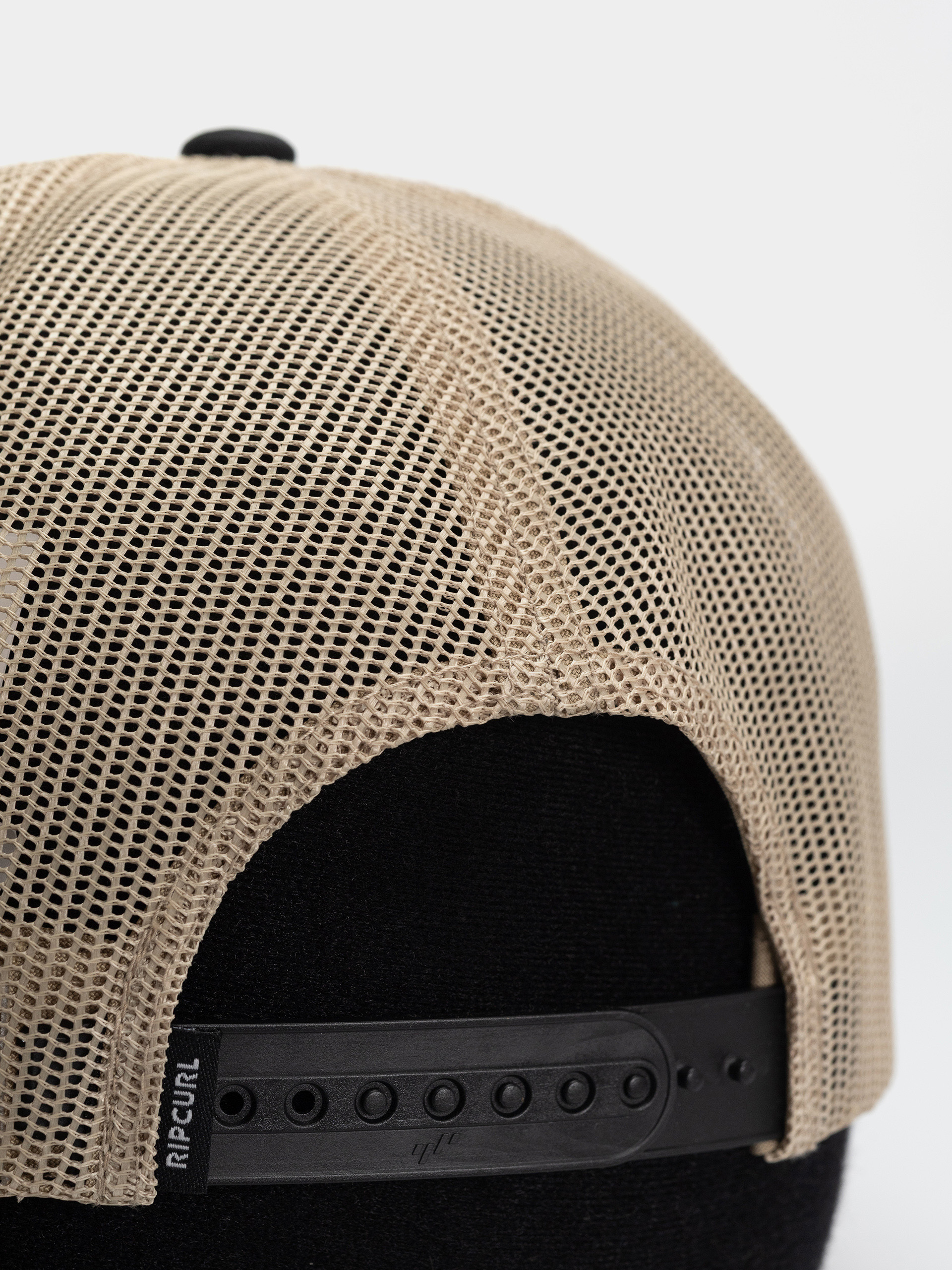Šiltovka Rip Curl Custom Curve Trucker (black/khaki)