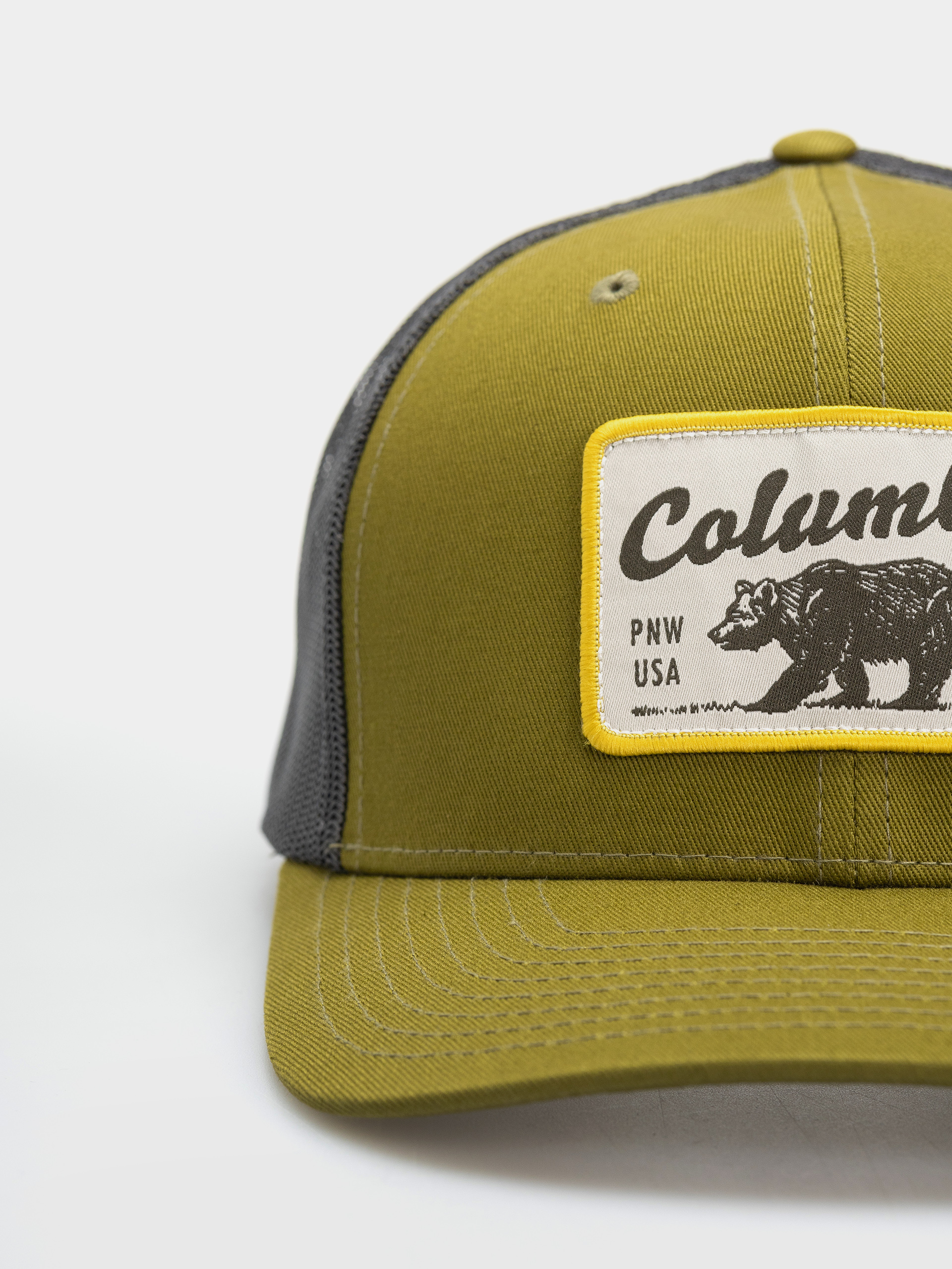 Šiltovka Columbia Mesh Snap Back (mossy green/pnw bear)