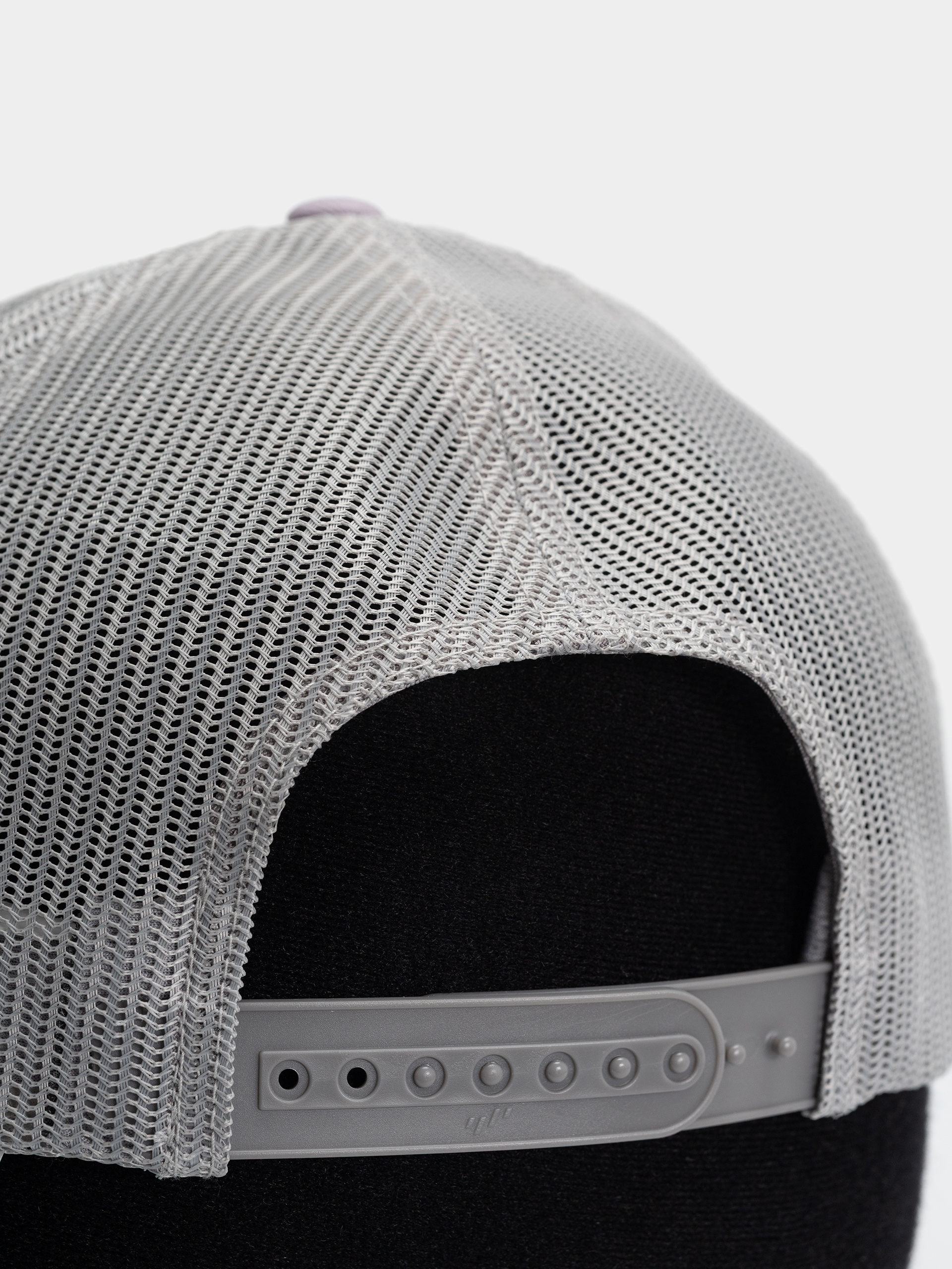 Šiltovka Columbia Mesh Snap Back (shale purple/columbia c-tree wide)