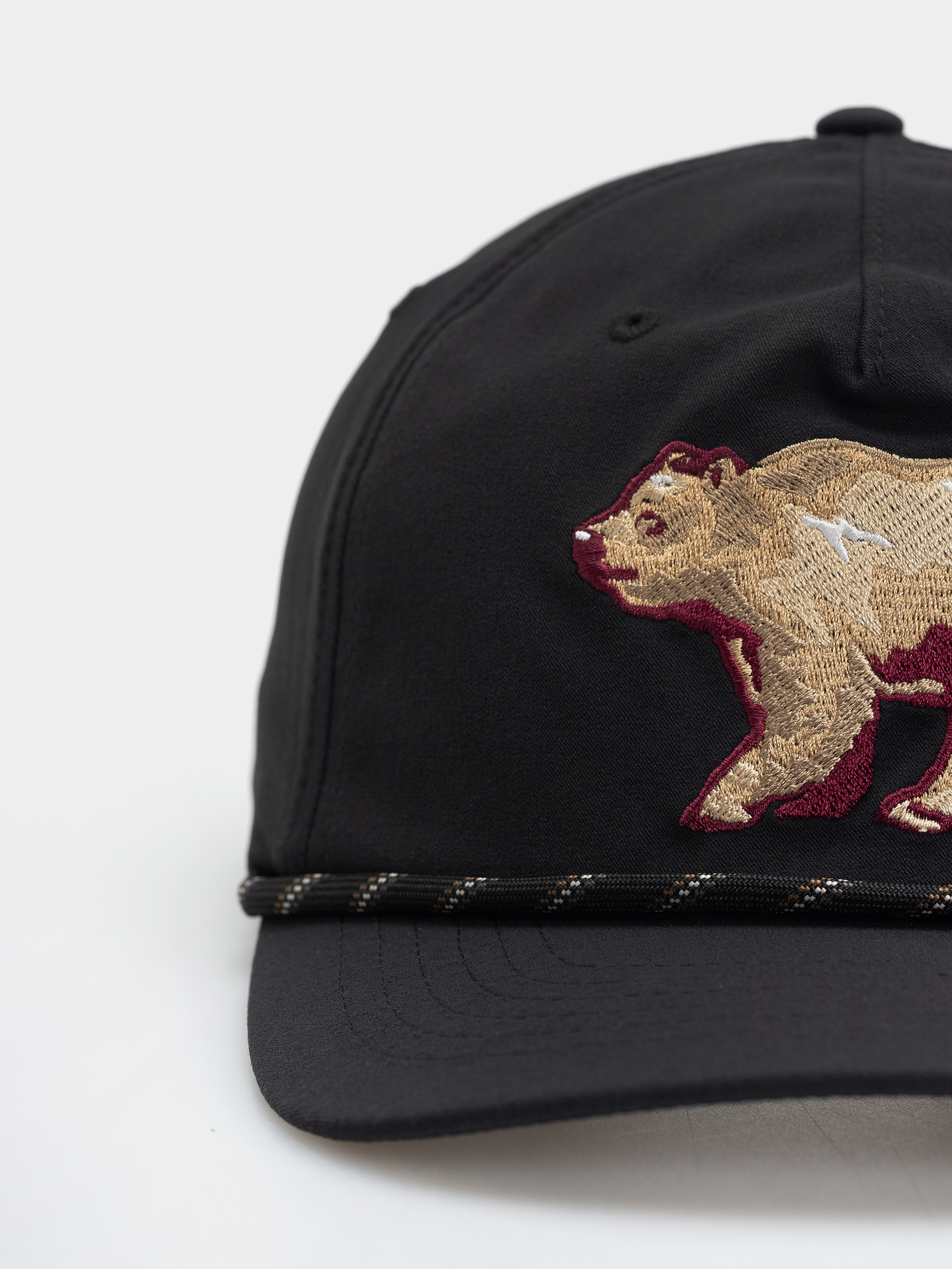 Šiltovka Columbia Ecoscape 3D Stretch Snapback (black/bear)