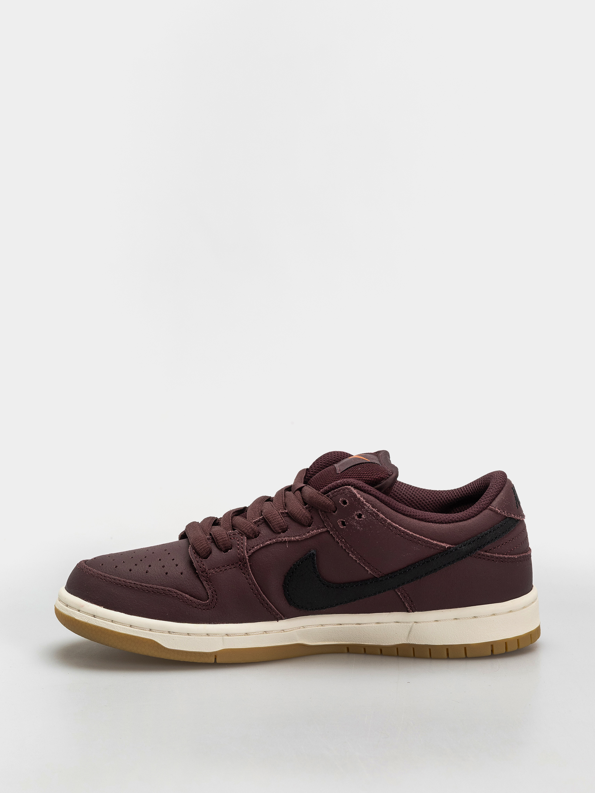 Topánky Nike SB Dunk Low Pro ISO (burgundy crush/black mystic dates sail)