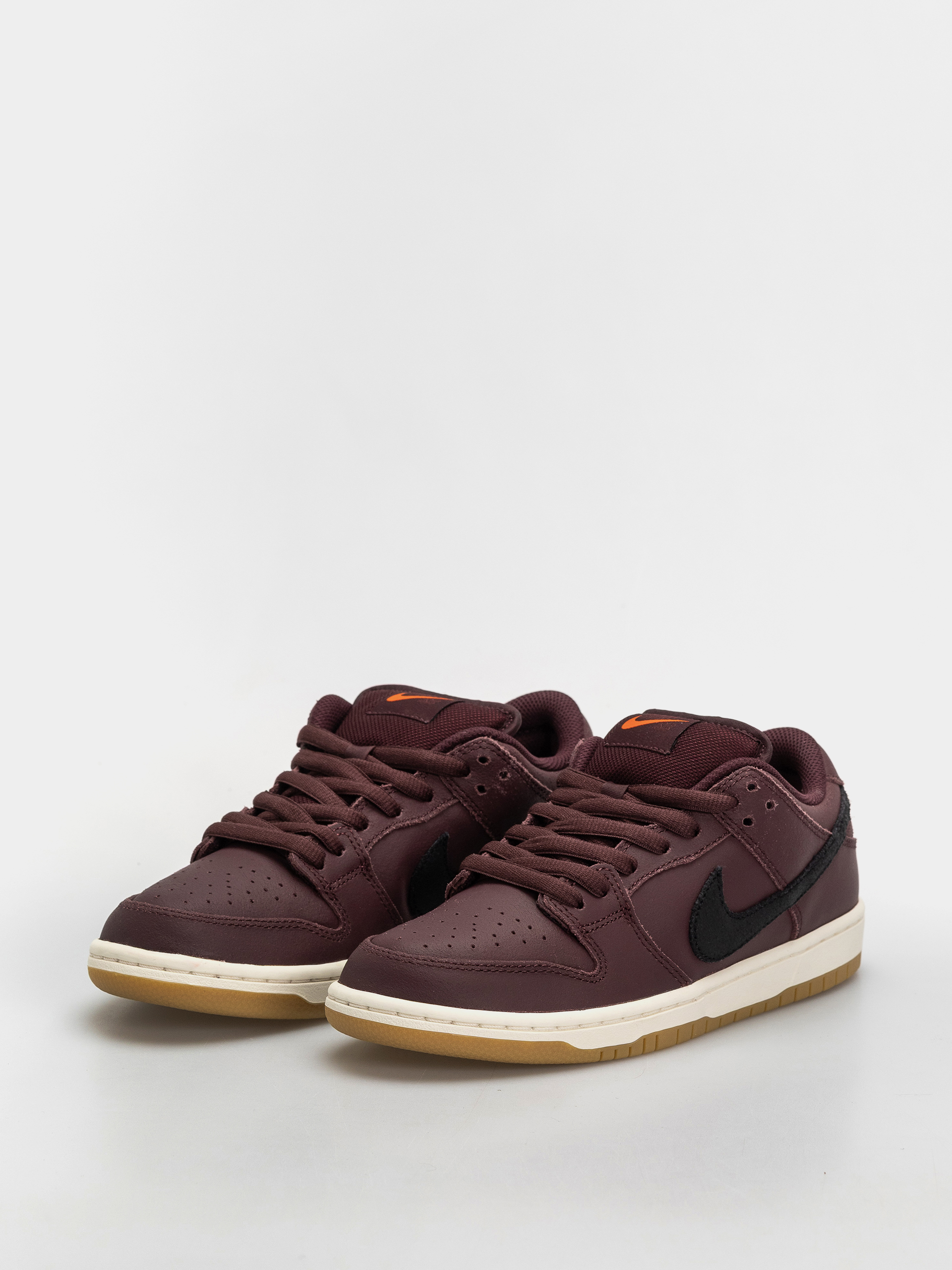Topánky Nike SB Dunk Low Pro ISO (burgundy crush/black mystic dates sail)