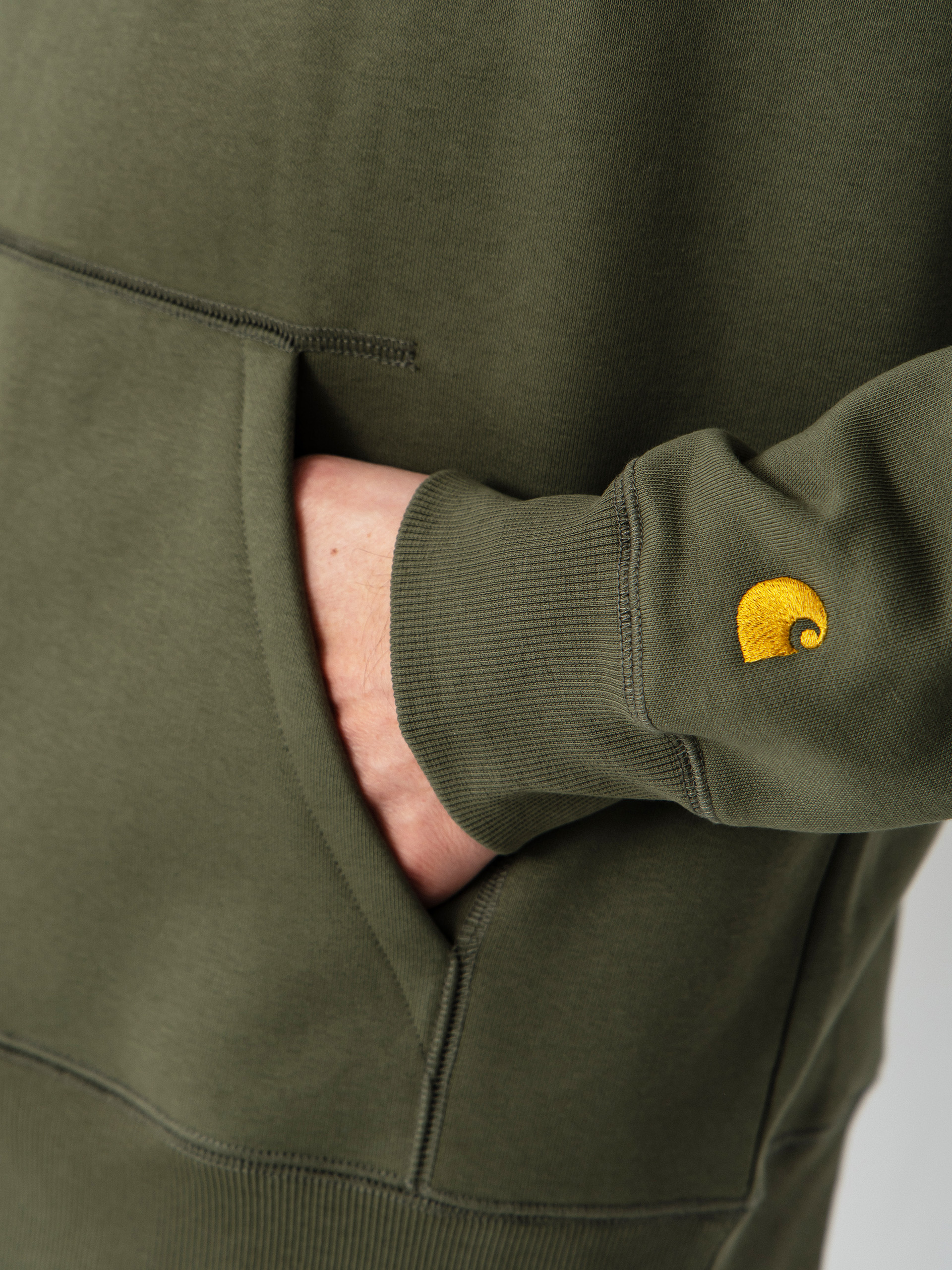 Mikina s kapucňou Carhartt WIP Chase HD (leaf/gold)