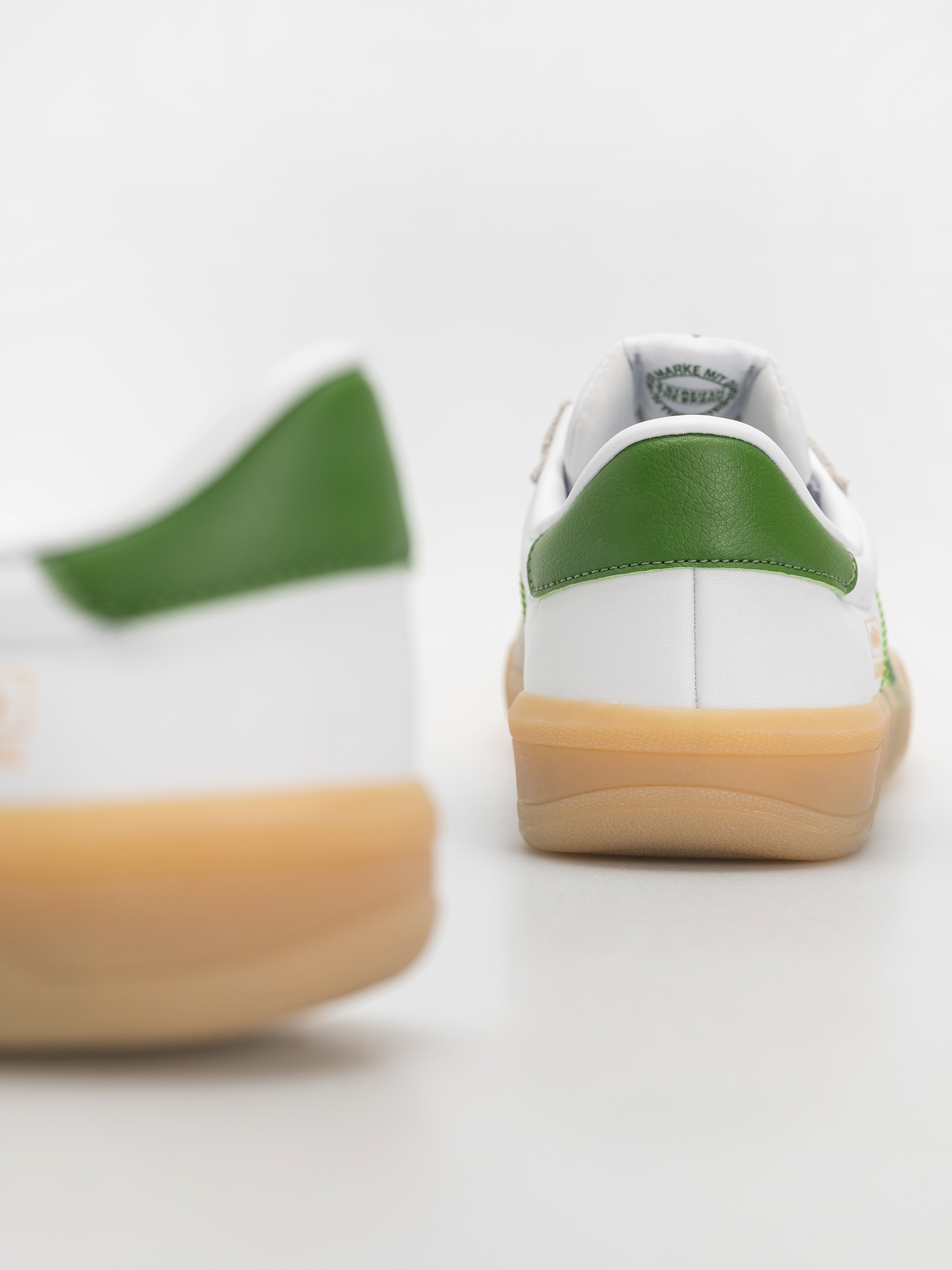 Topánky adidas Glenburn (ftwwht/cregrn/gum3)