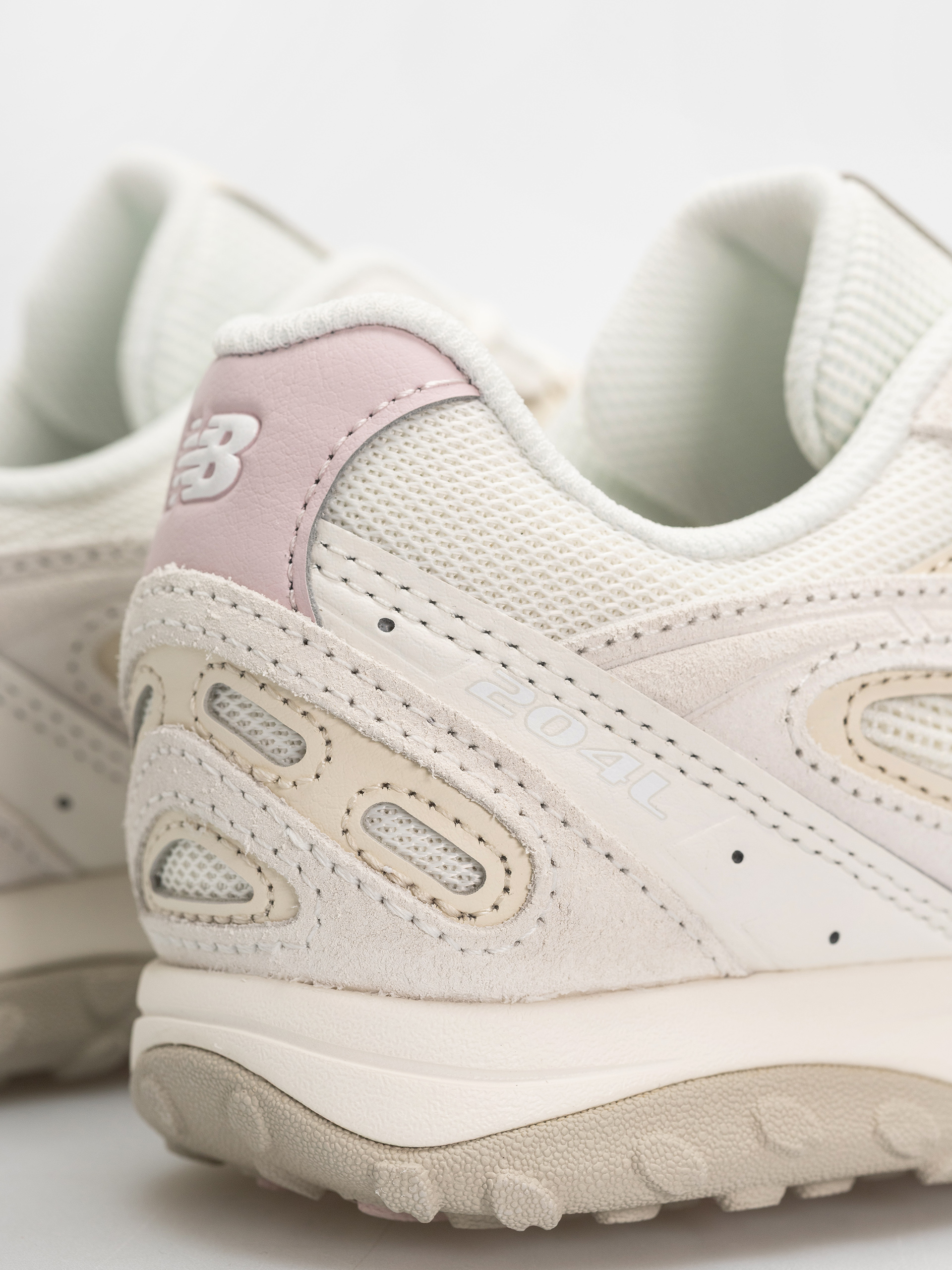 Topánky New Balance 204 (sea salt/stone pink)