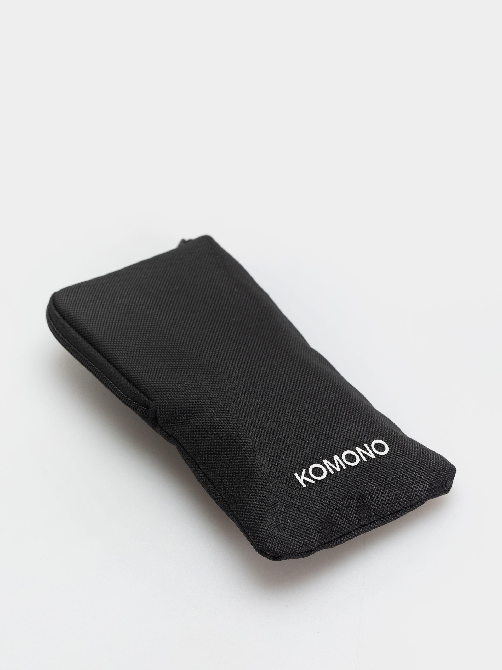 Slnečné okuliare Komono Grace (aquatic sands)