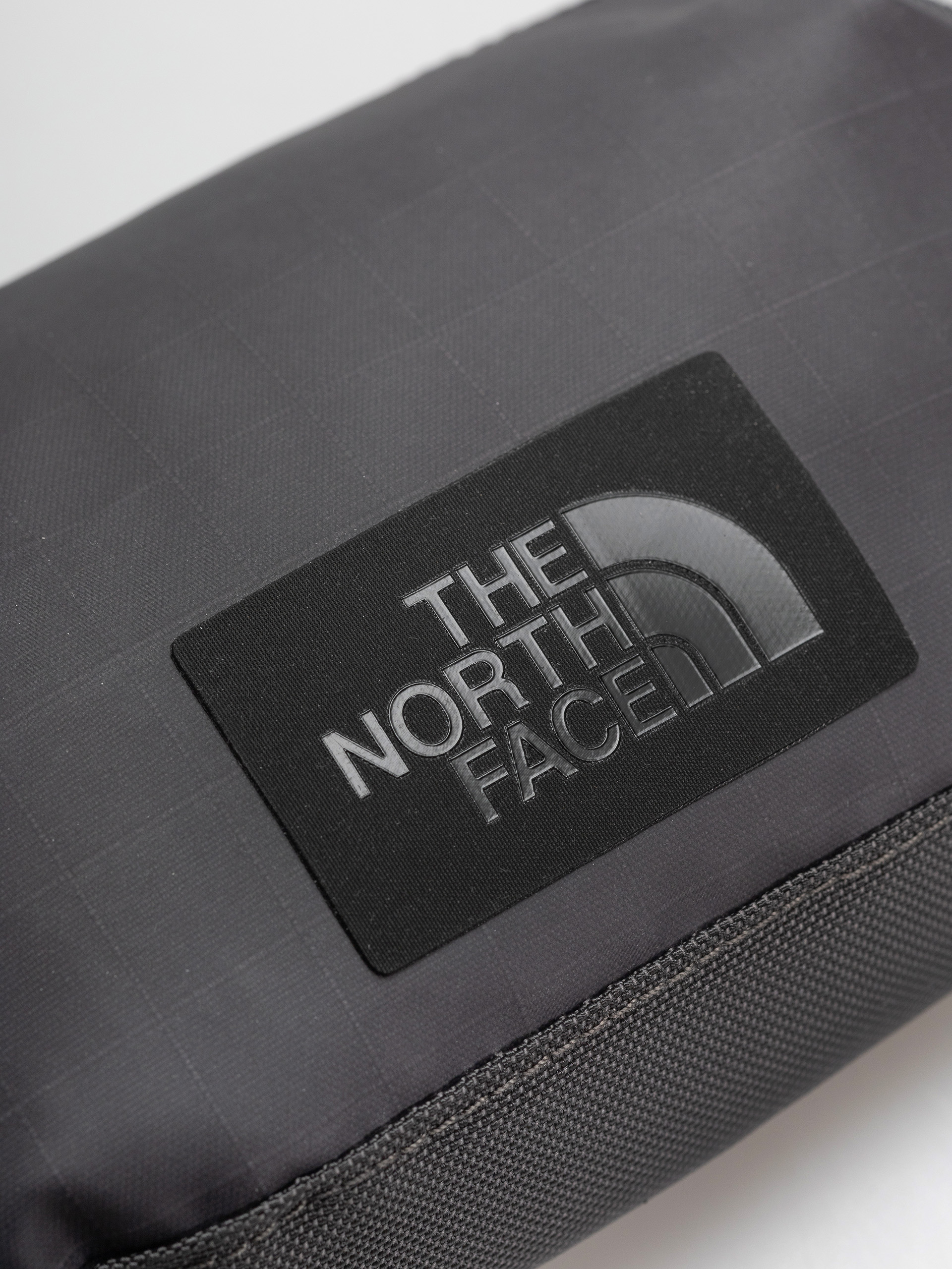 Kabelka The North Face Bcv Pro Travel Pouch (anthracite grey)