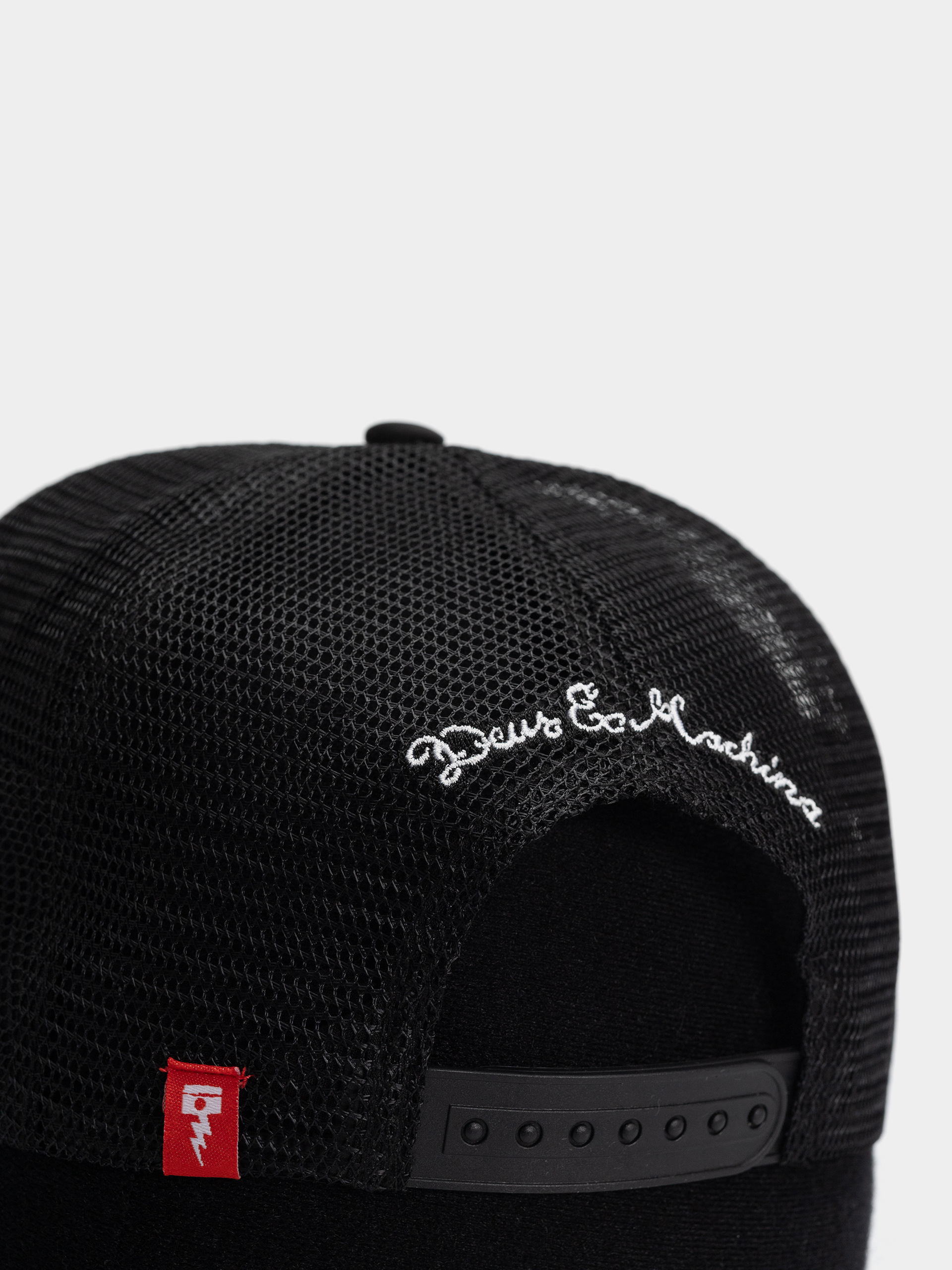 Šiltovka Deus Ex Machina Biarritz Address (black)