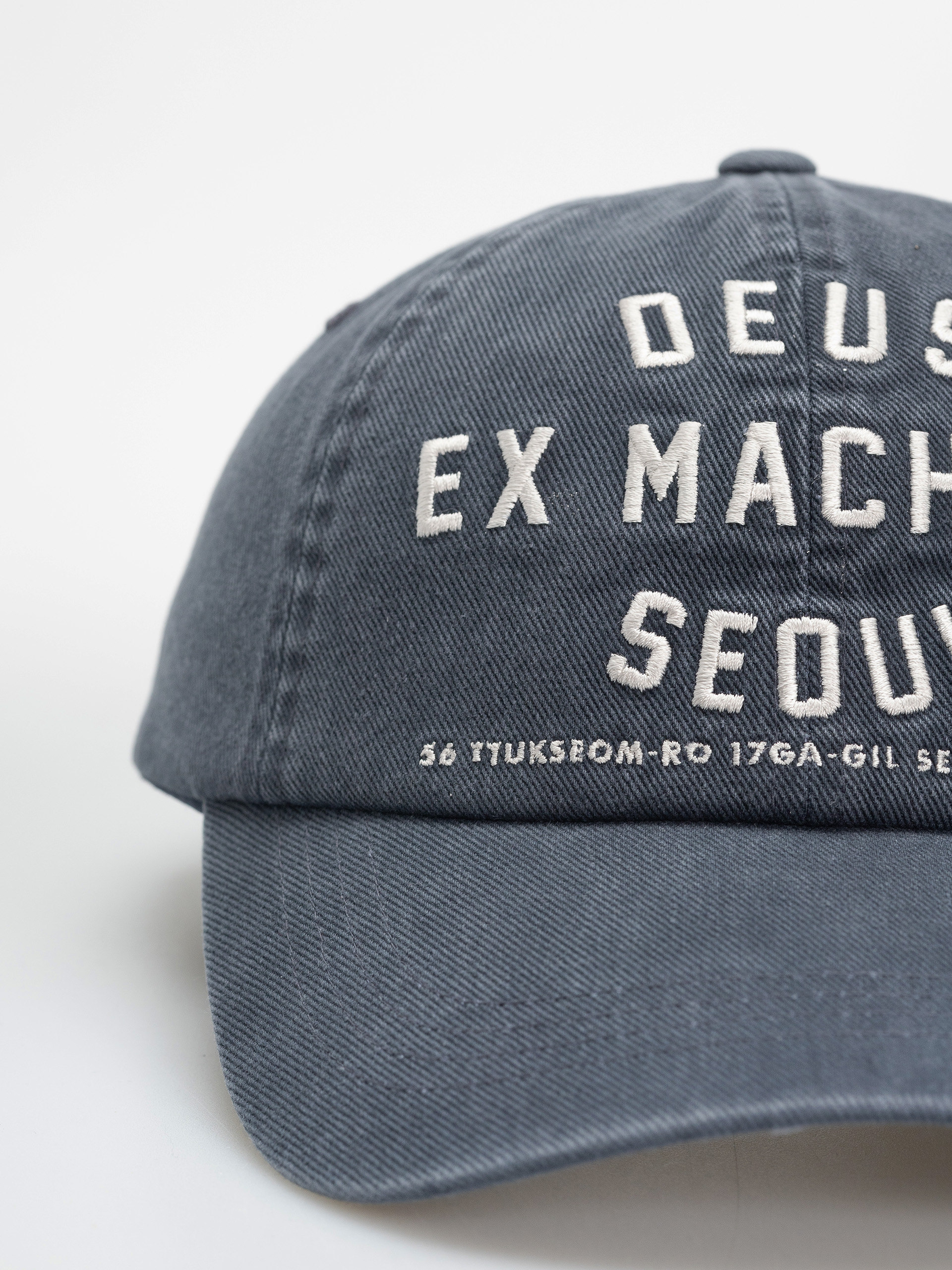 Šiltovka Deus Ex Machina College Address (navy)