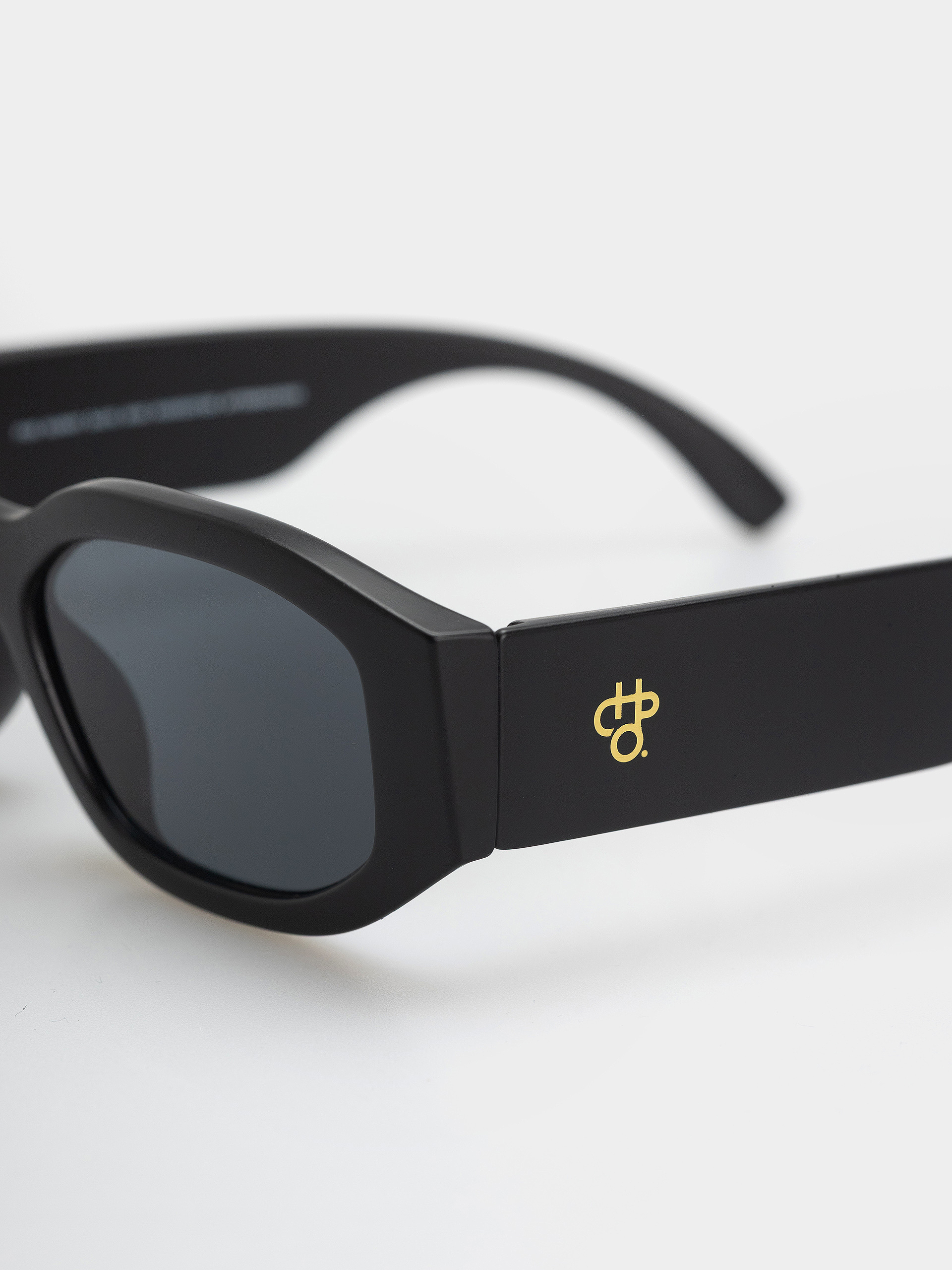 Slnečné okuliare CHPO Brooklyn (matte black/black)
