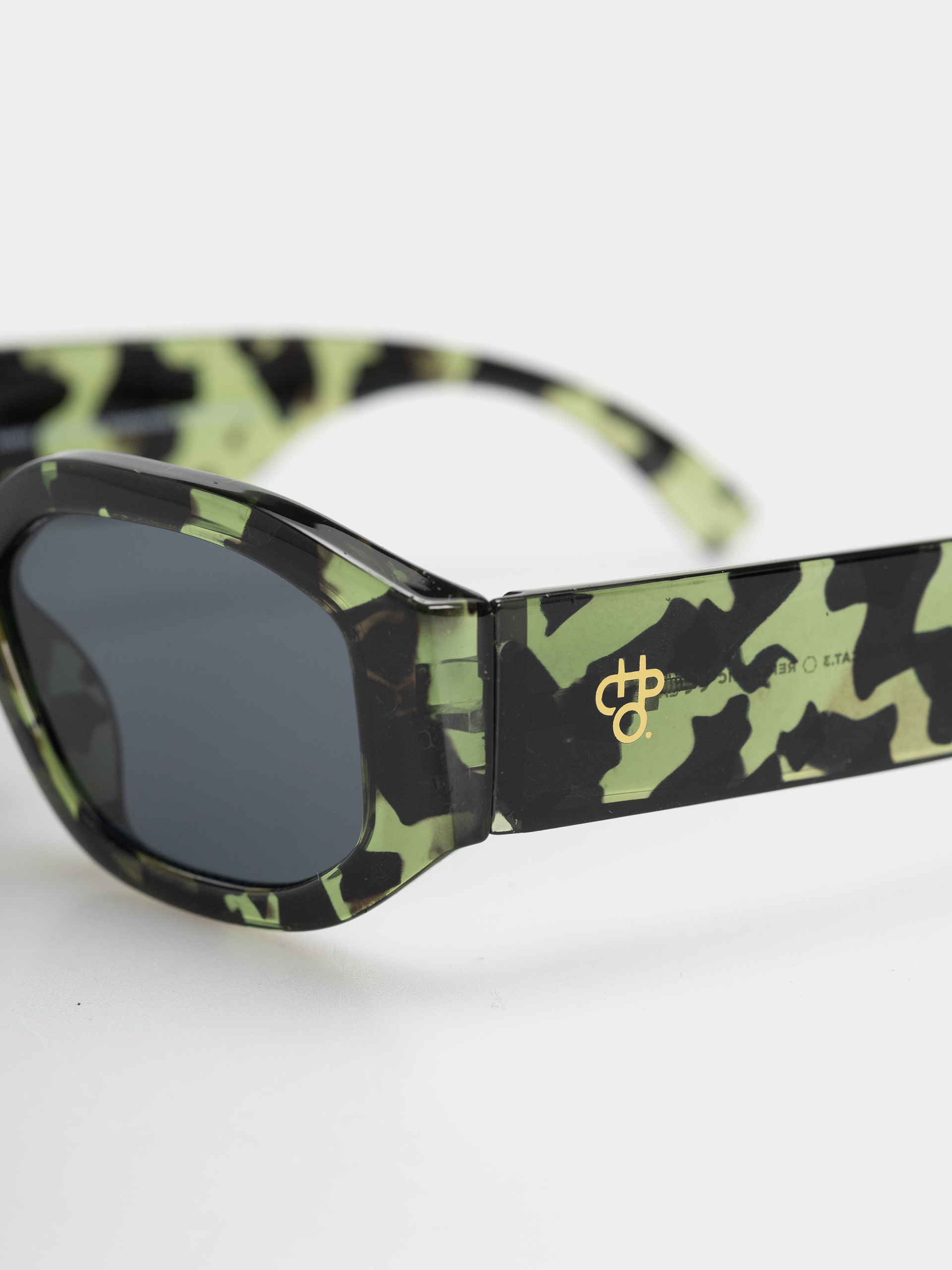 Slnečné okuliare CHPO Brooklyn (green camo/black)