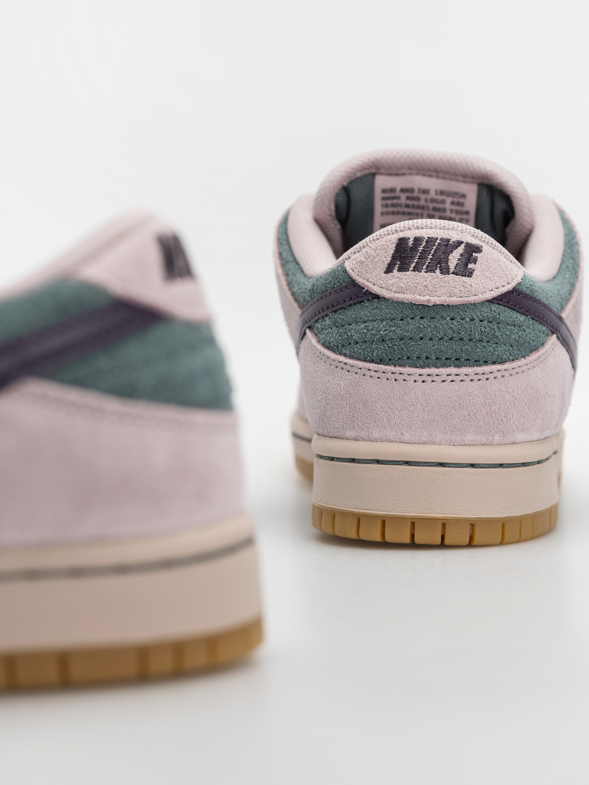 Topánky Nike SB Dunk Low Pro (mineral slate/dark raisin/particle rose)