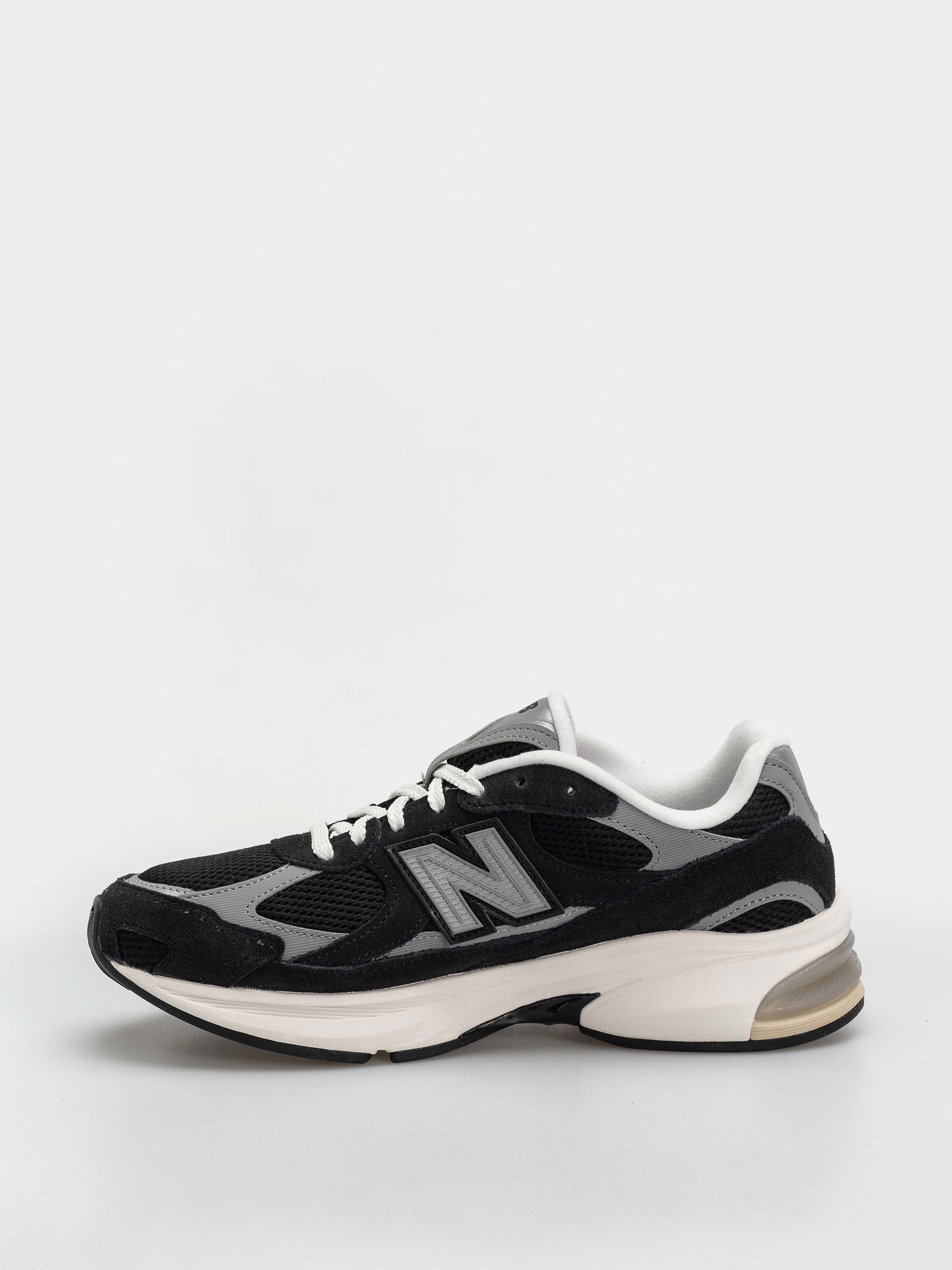 Topánky New Balance 2010 (black/shadow grey/sea salt)