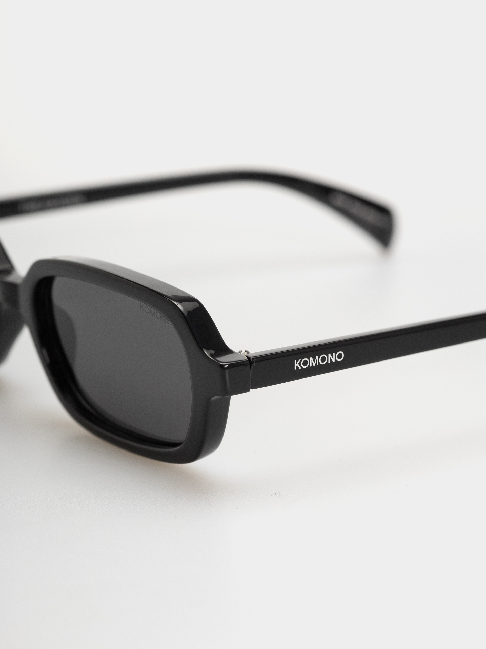 Slnečné okuliare Komono Hayden (black)