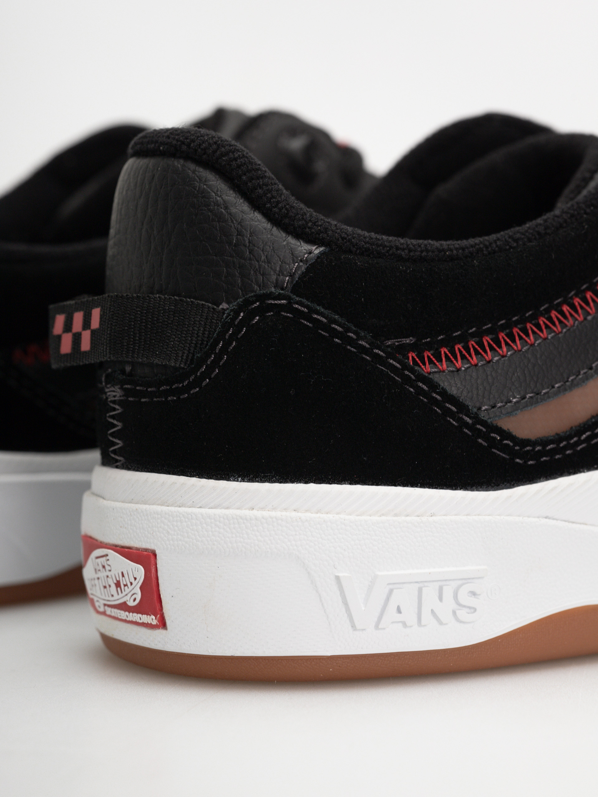 Topánky Vans Skate 2 Wayvee (black/flame)