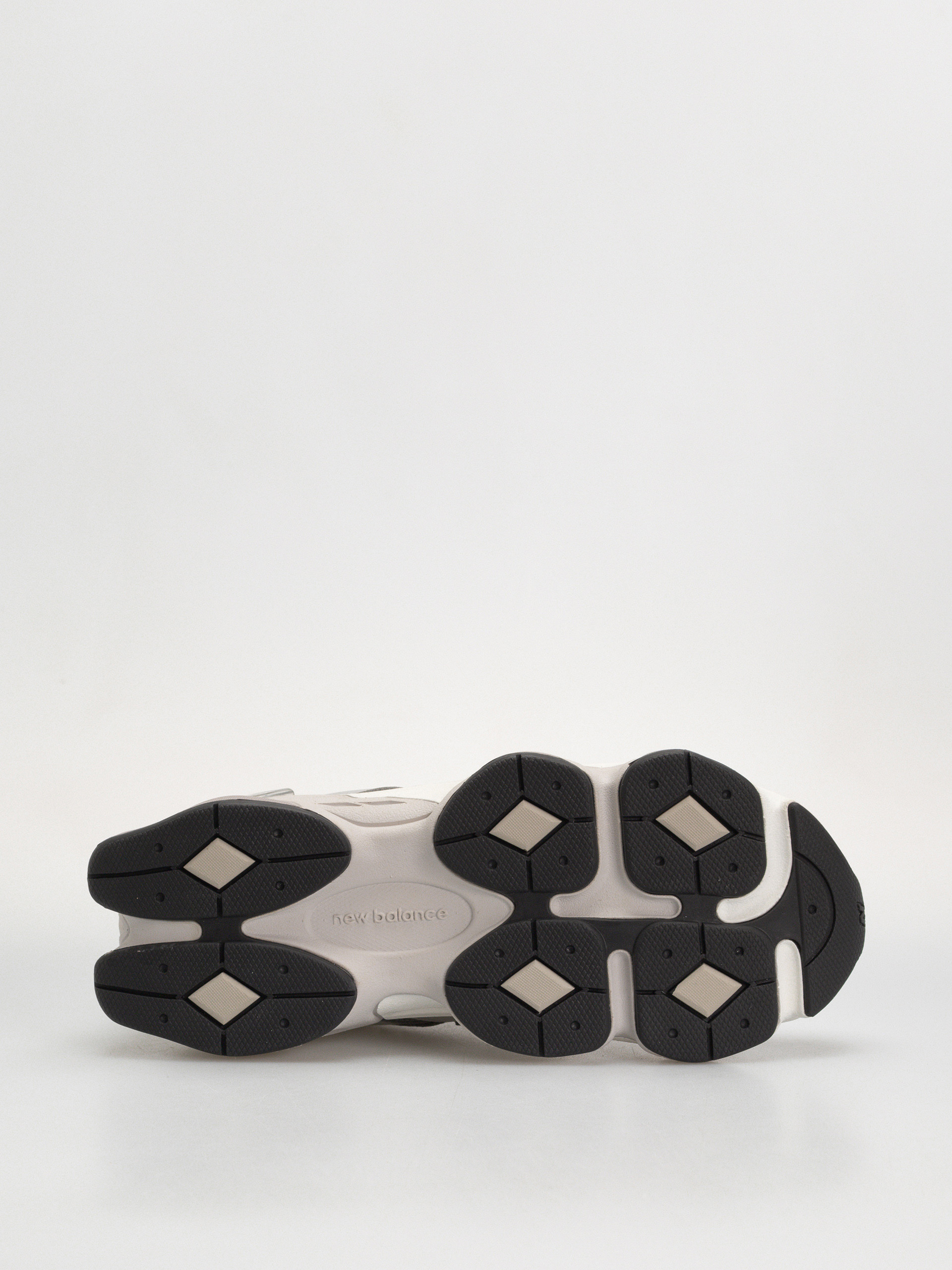 Topánky New Balance 9060 JR (raincloud/truffle salt)