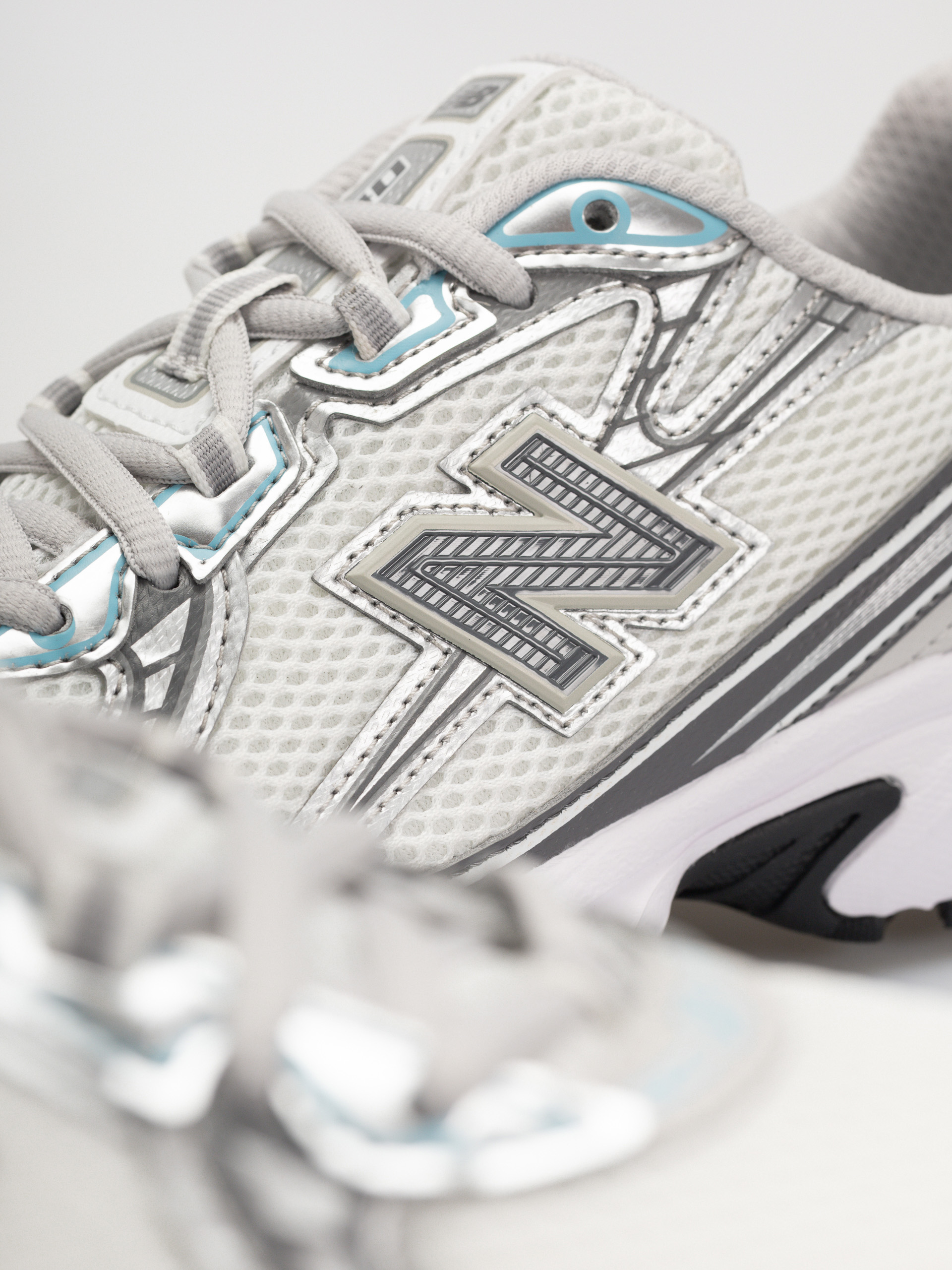 Topánky New Balance 740 (103 white/castlerock)