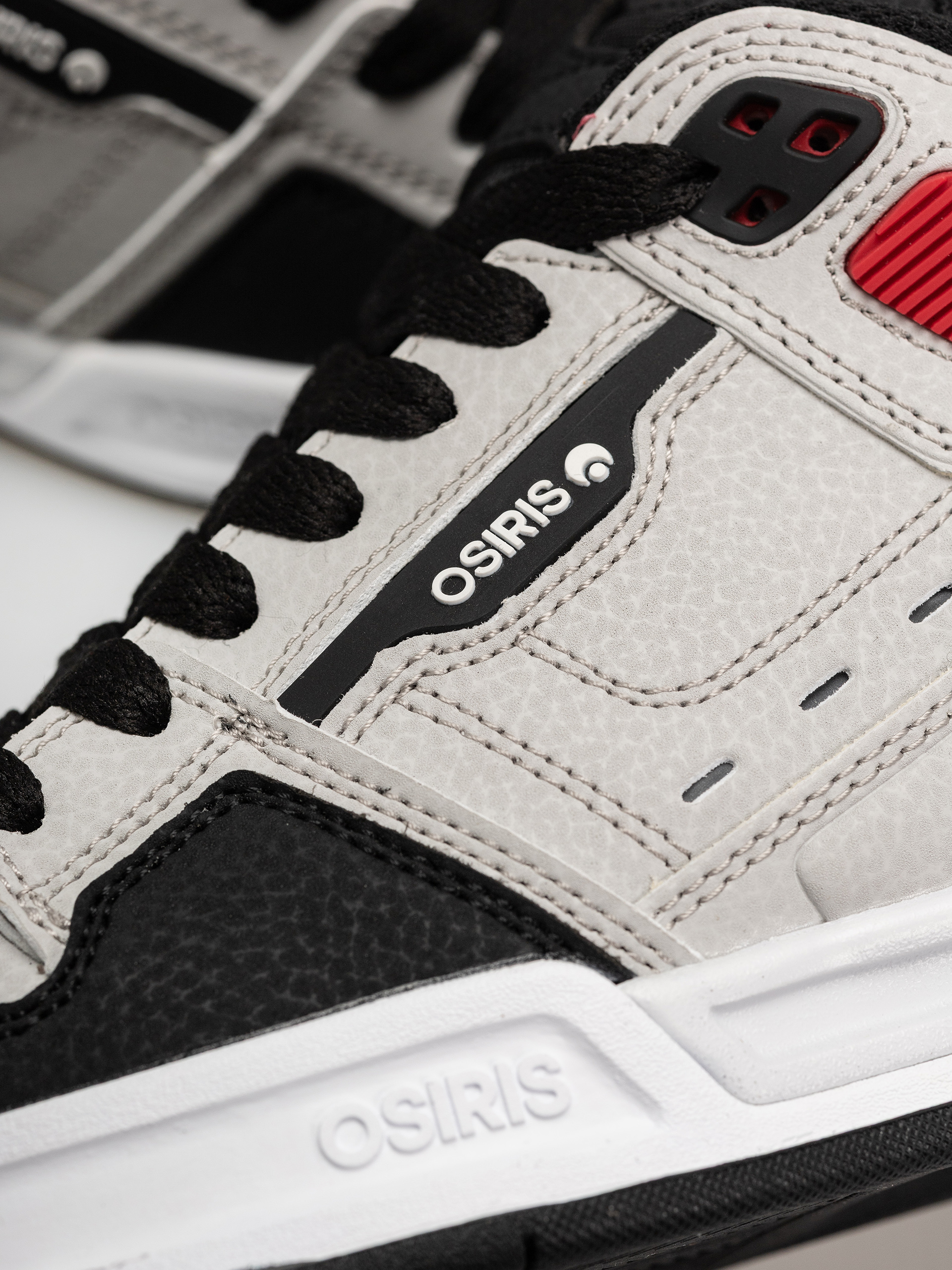 Topánky Osiris Peril (grey/black/red)