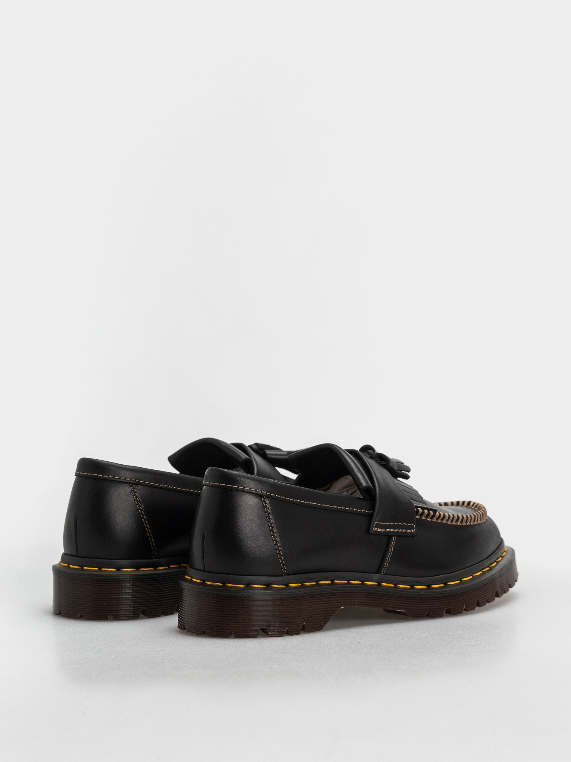 Topánky Dr. Martens Adrian Ben Tassel Loafer (black orleans)