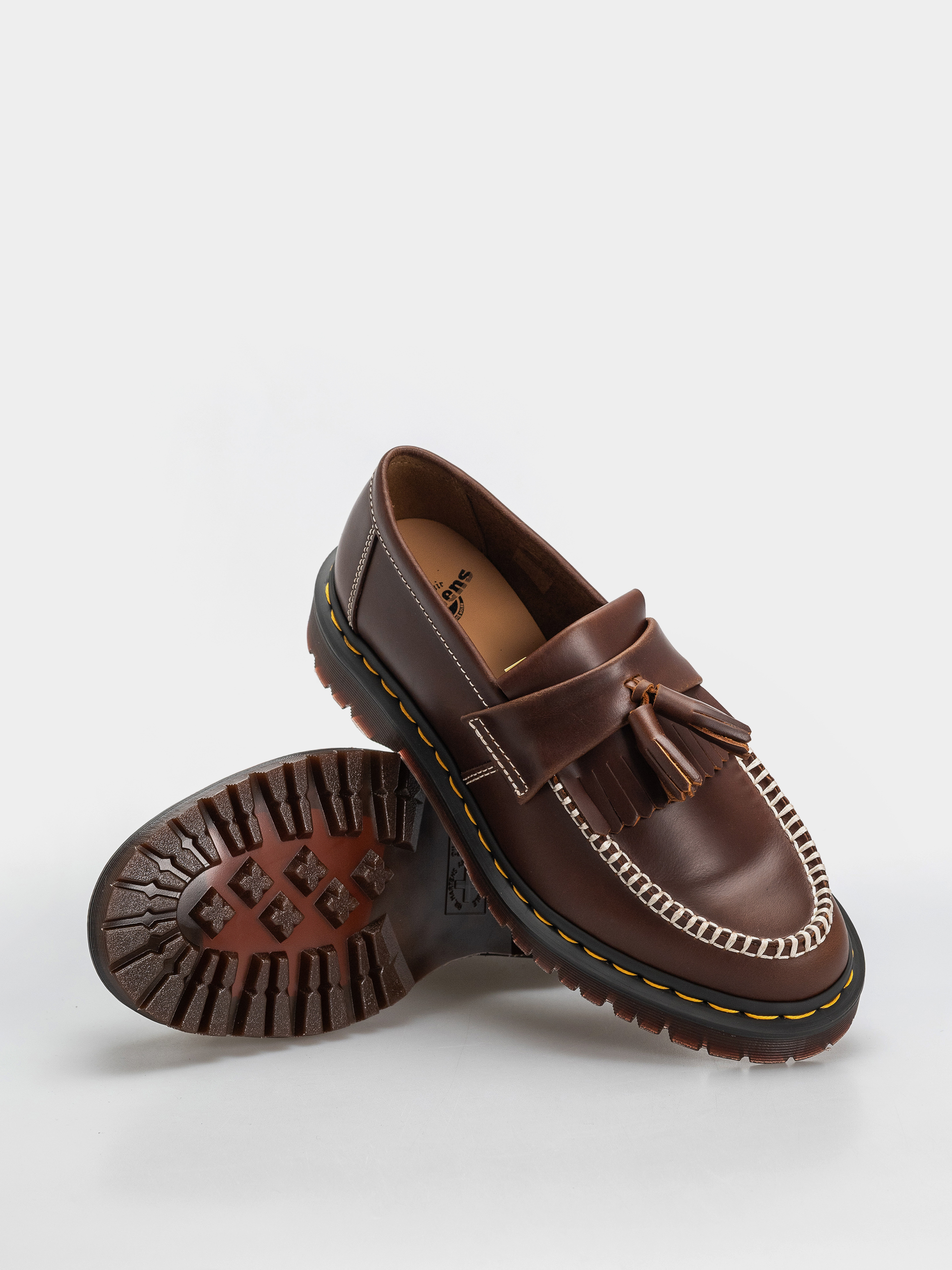 Topánky Dr. Martens Adrian Ben Tassel Loafer (butterscotch orleans)
