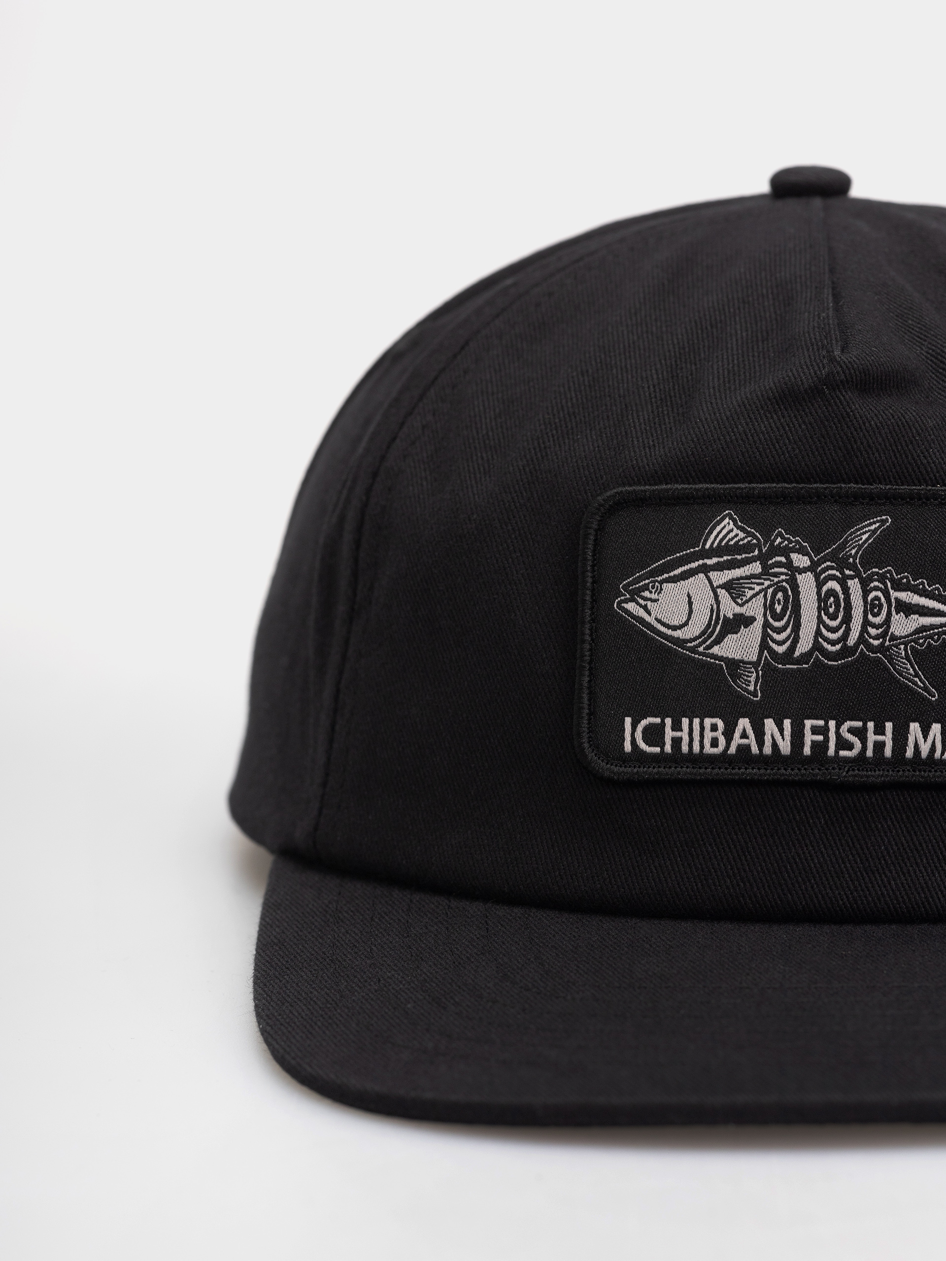 Šiltovka Salty Crew Fish Market Snapback (black)