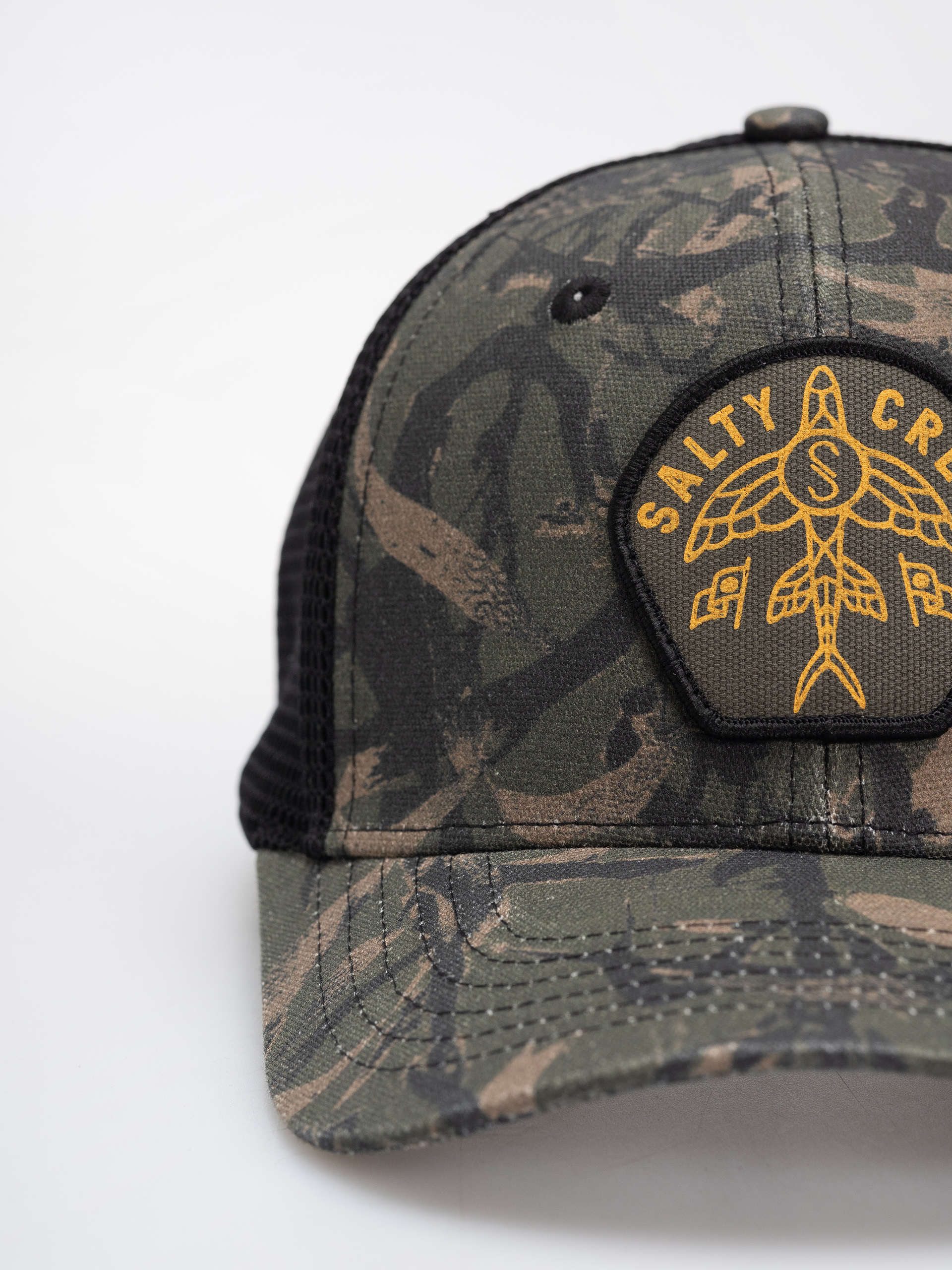Šiltovka Salty Crew Flyer Ops Trucker (camo)