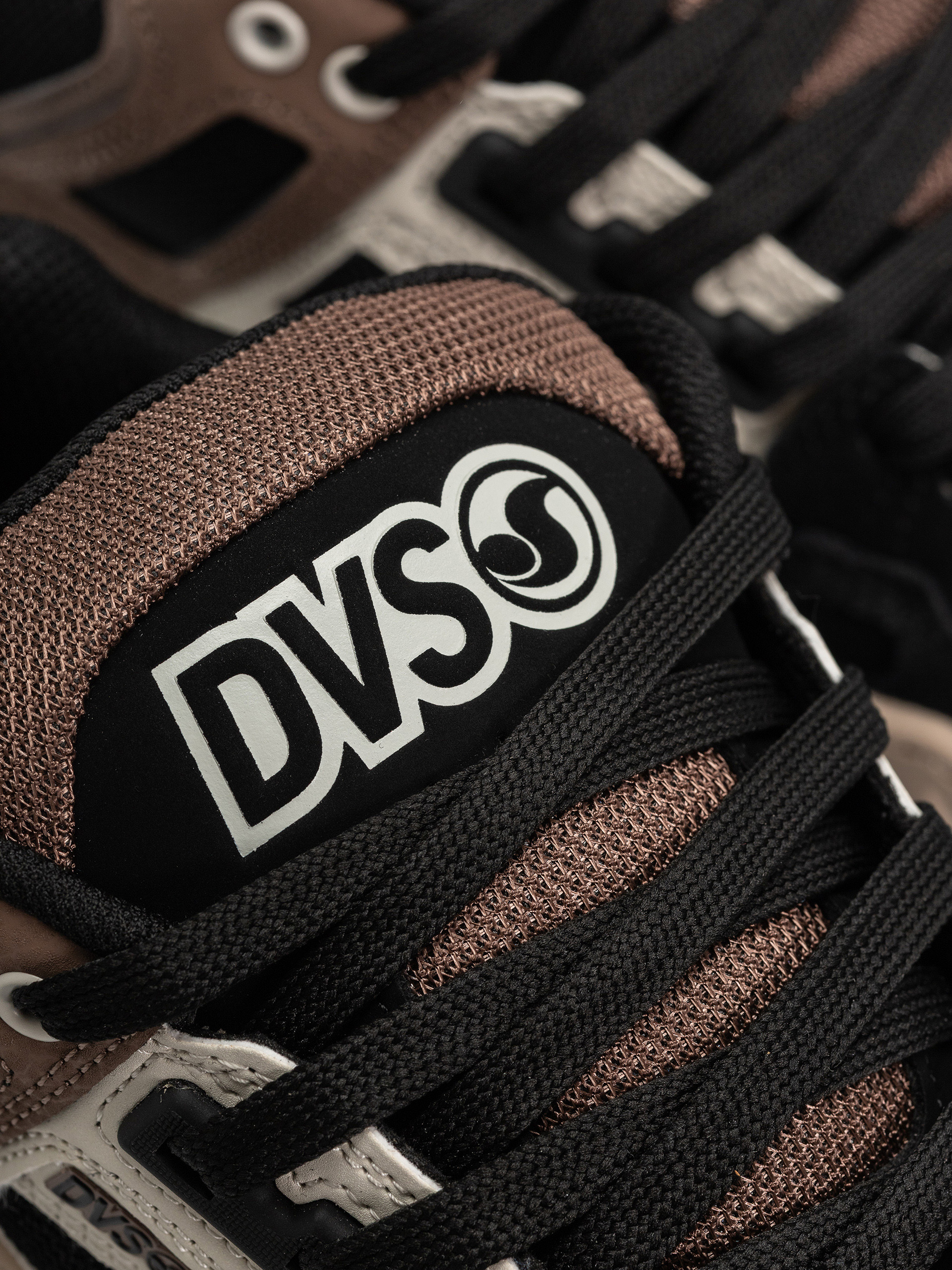 Topánky DVS Comanche (black/taupe/brown)