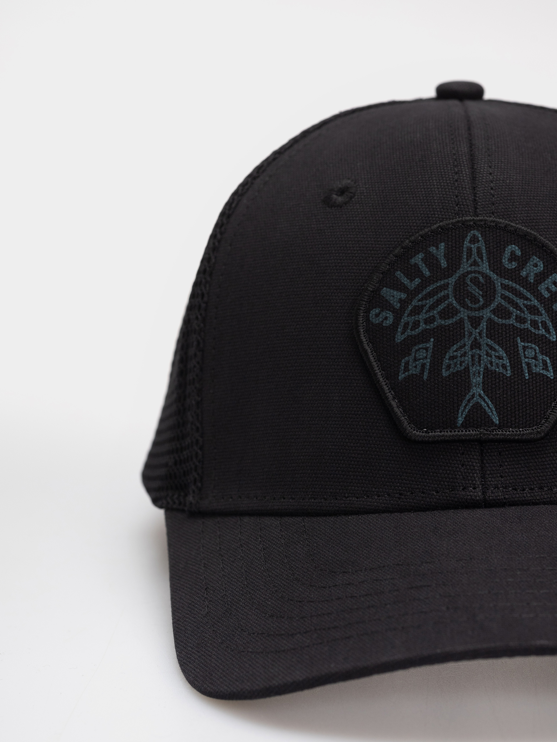 Šiltovka Salty Crew Flyer Ops Trucker (black)