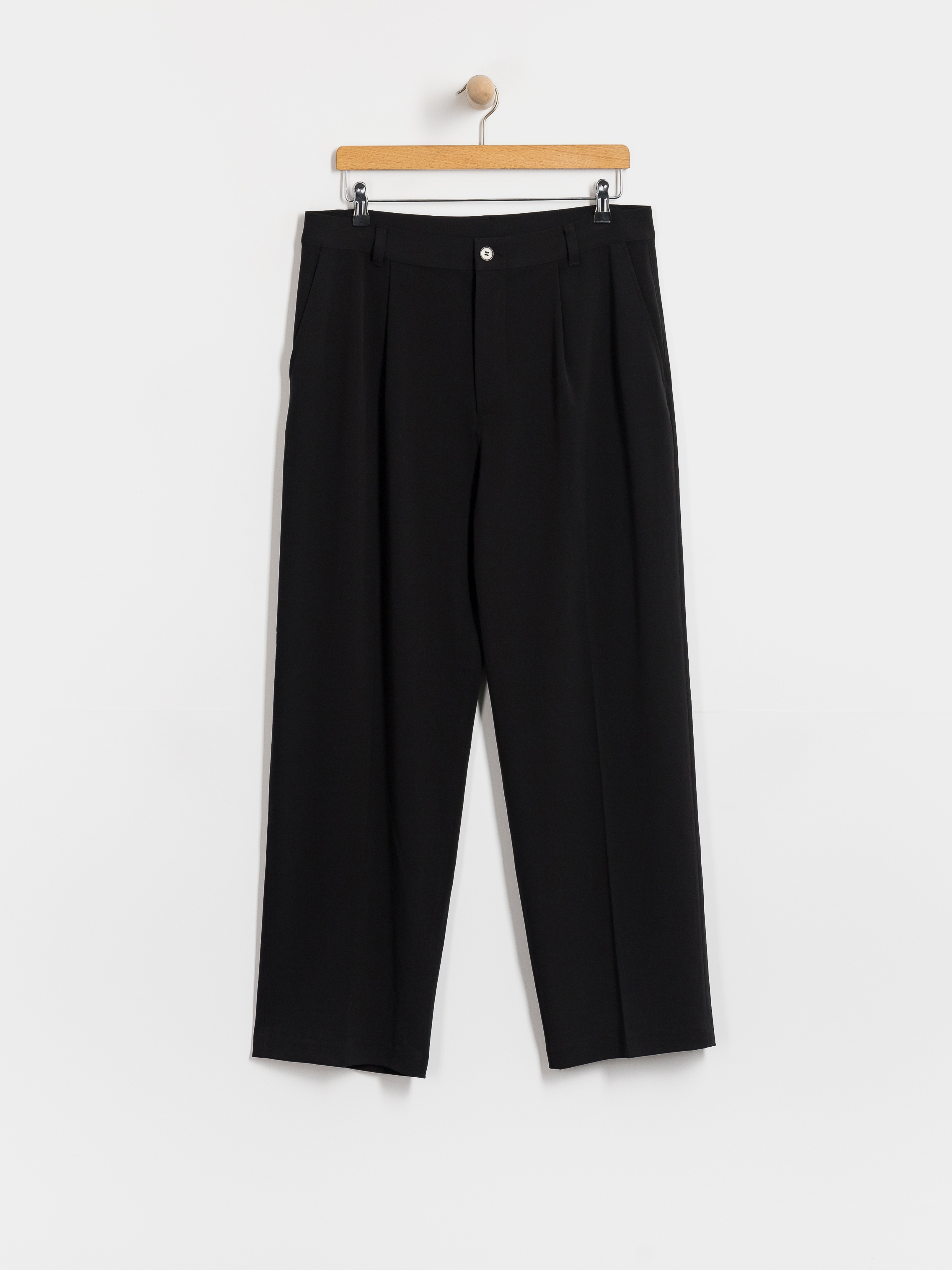 Nohavice Beyond Medals Suit